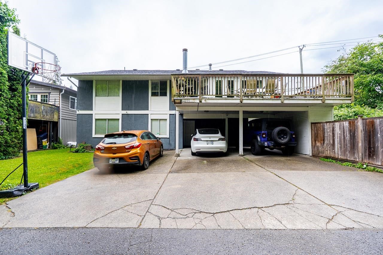 1990 Capilano Road, North Vancouver, BC