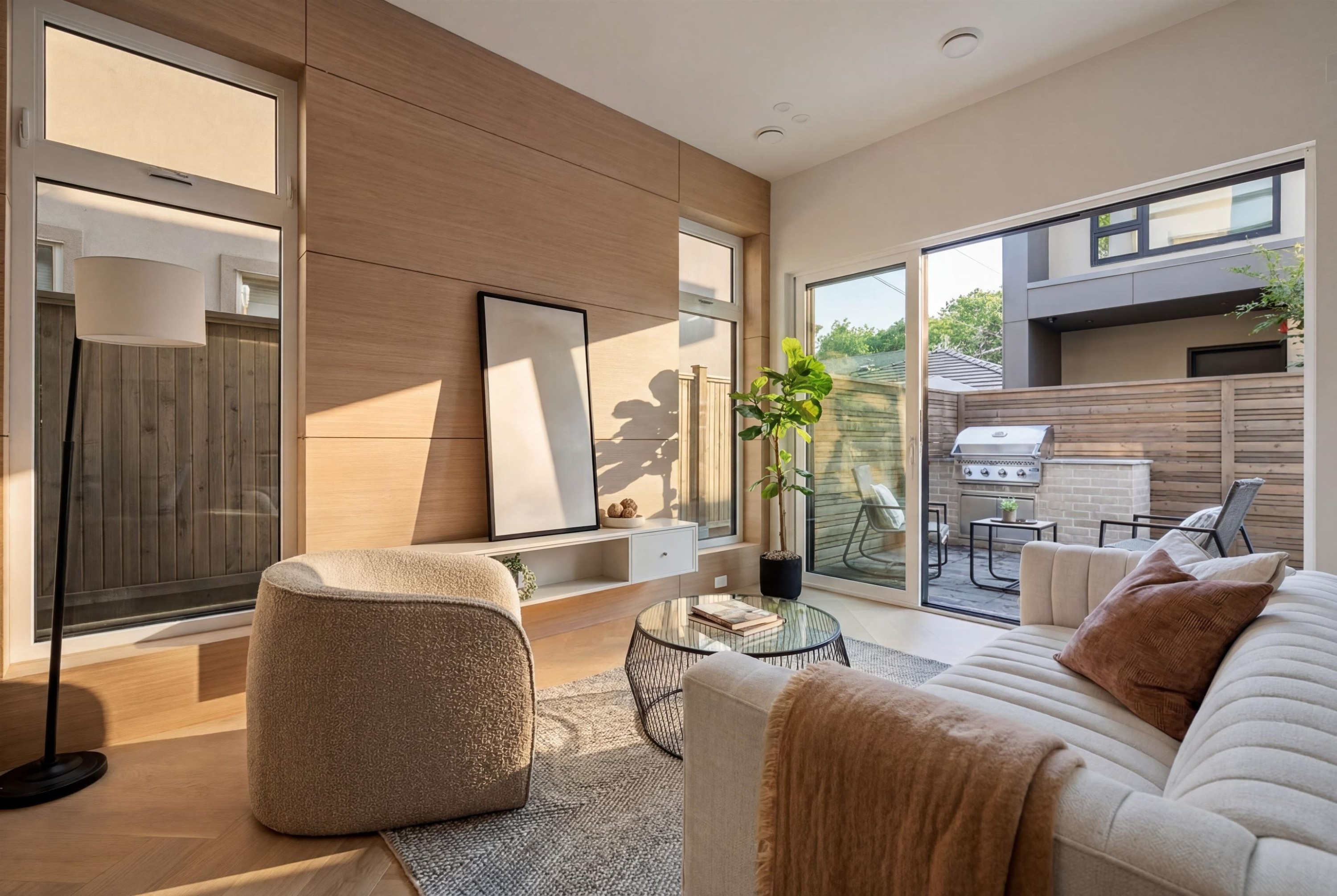 2-364 23Rd Avenue E, Vancouver, BC