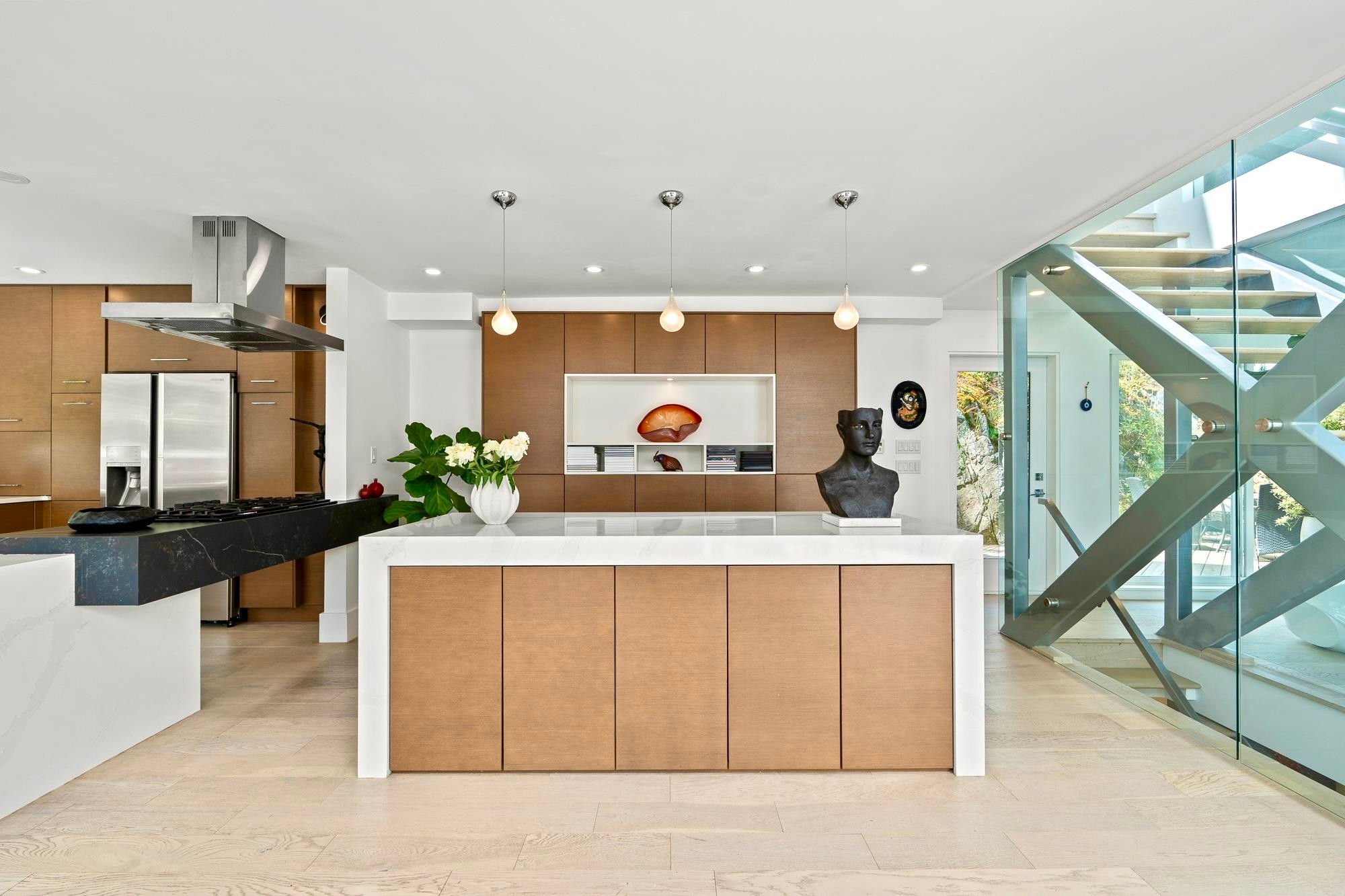 6236 Summit Avenue, West Vancouver, BC
