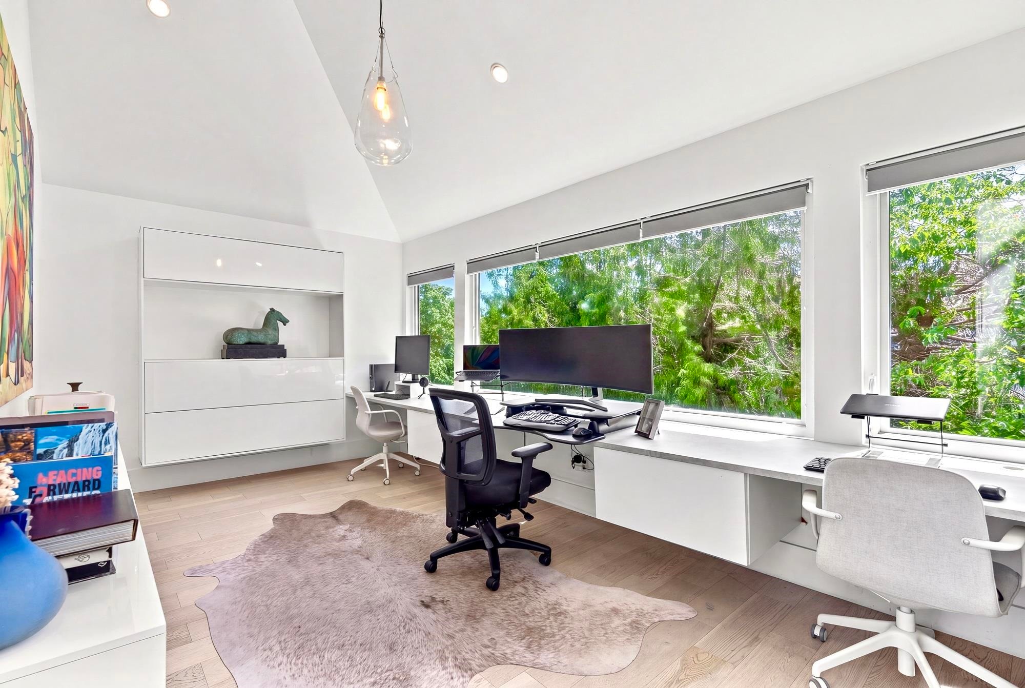 6236 Summit Avenue, West Vancouver, BC