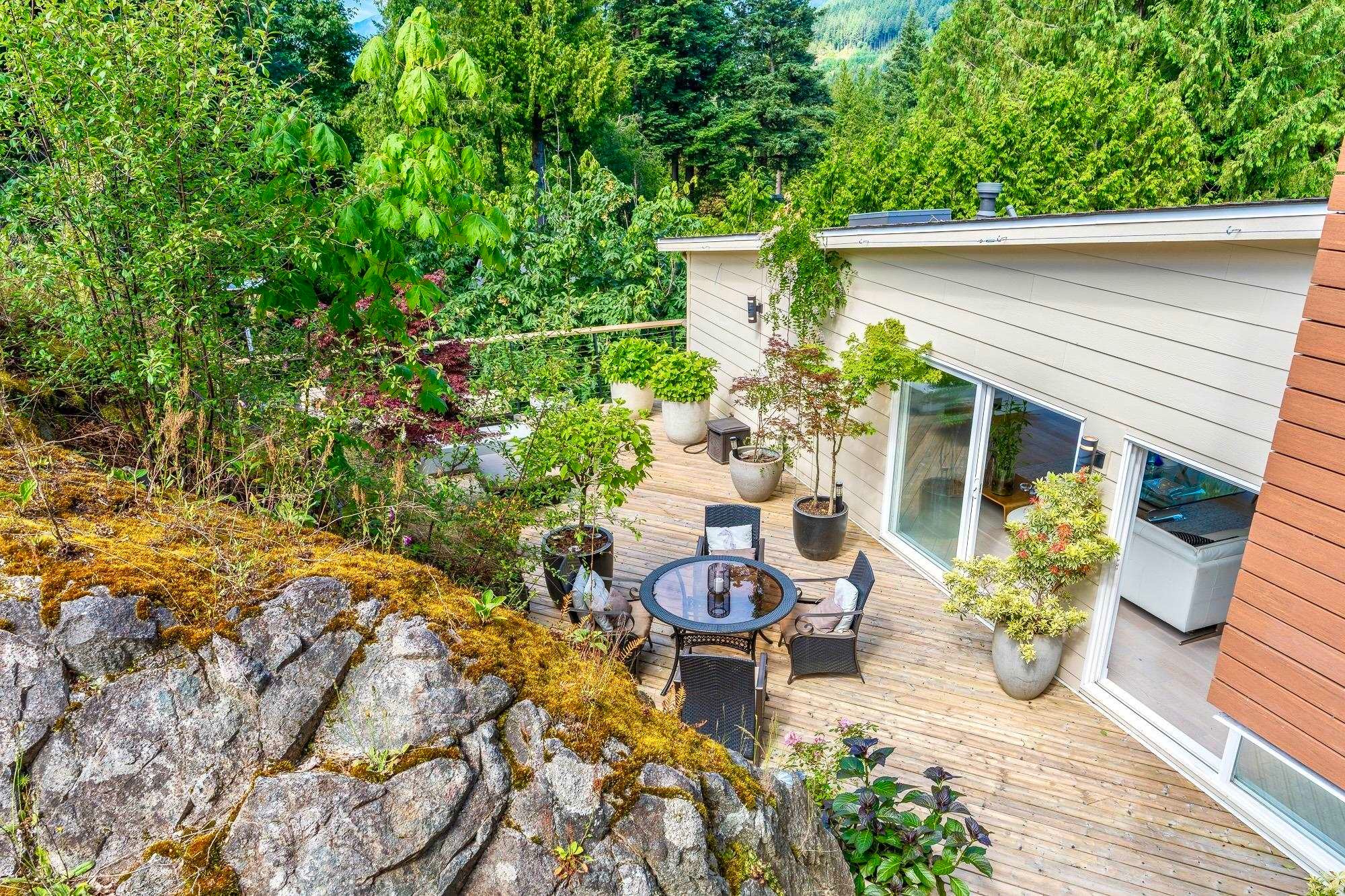 6236 Summit Avenue, West Vancouver, BC