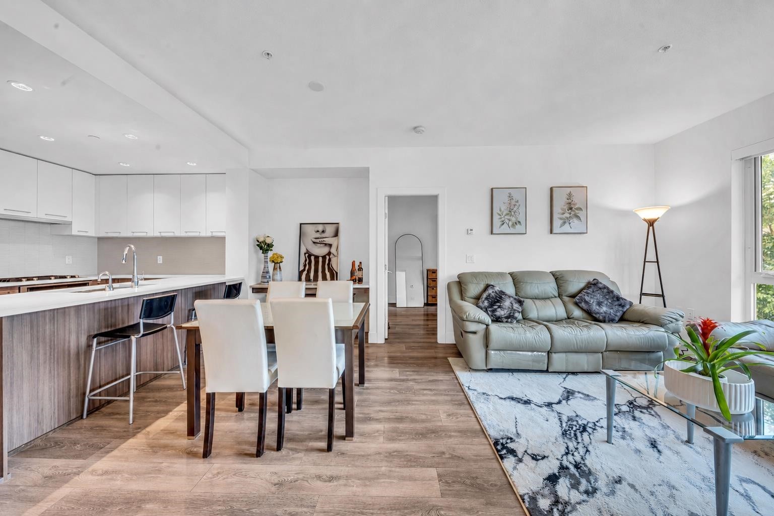 307-8580 River District Crossing, Vancouver, BC