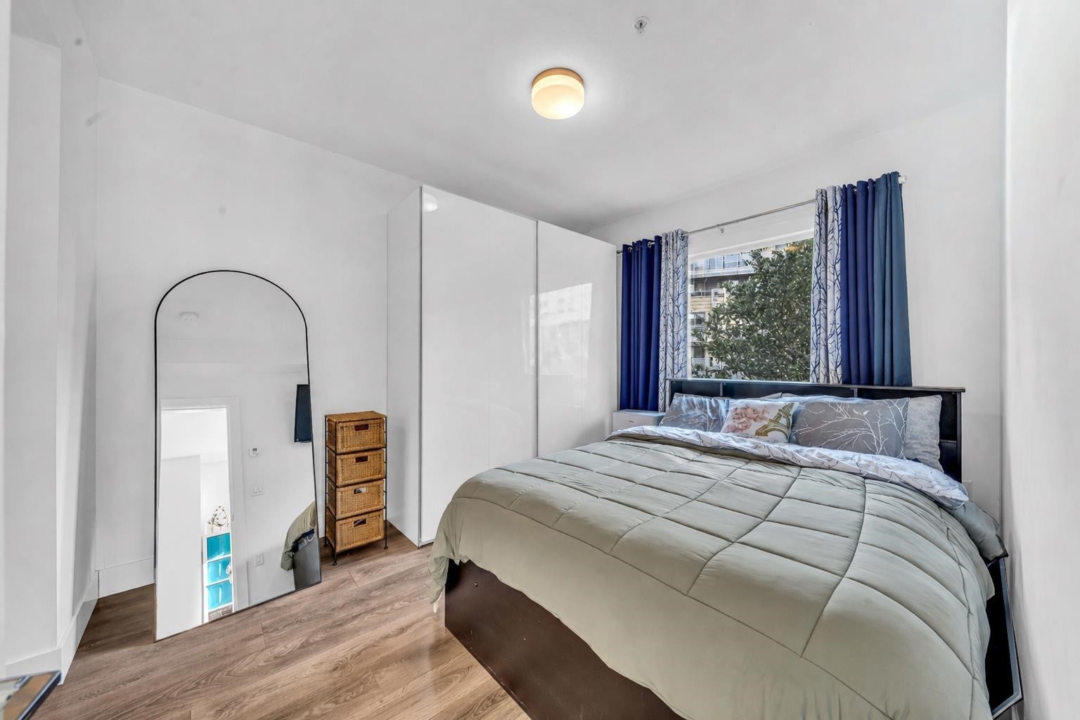 307-8580 River District Crossing, Vancouver, BC