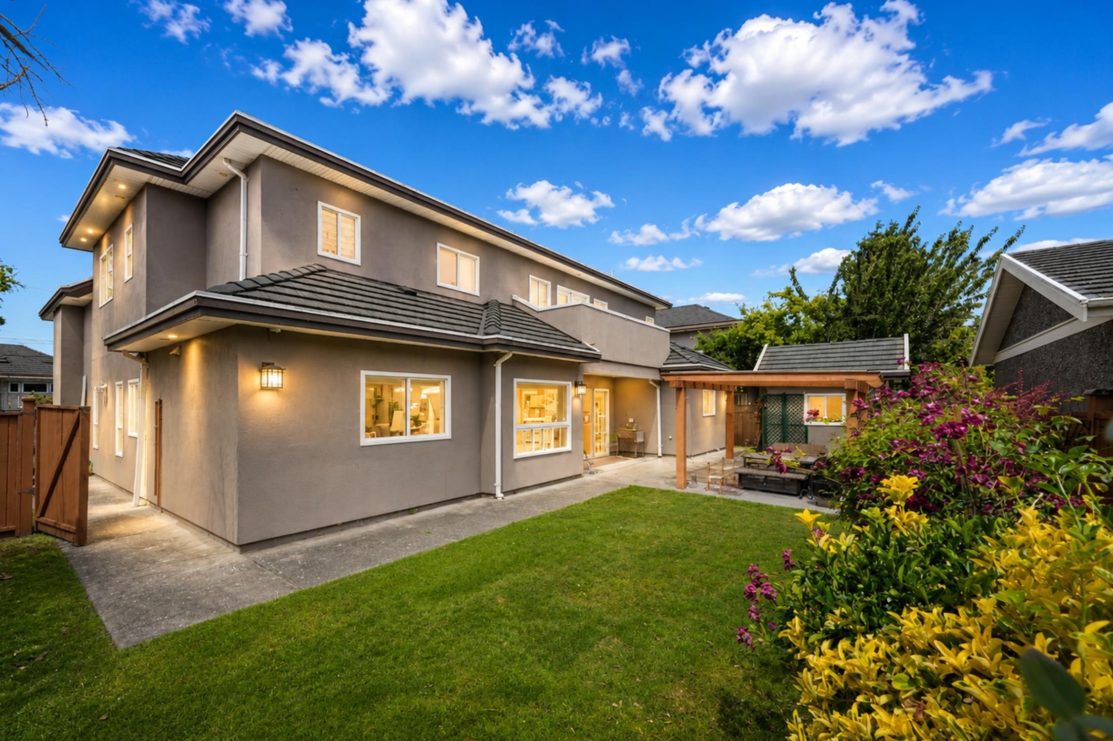 9140 Diamond Road, Richmond, BC