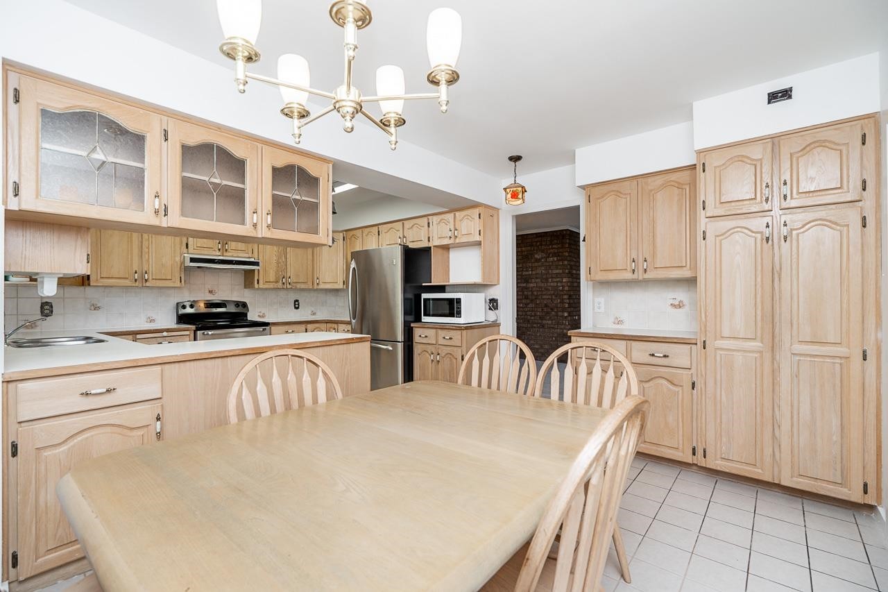 9335 Patterson Road, Richmond, BC