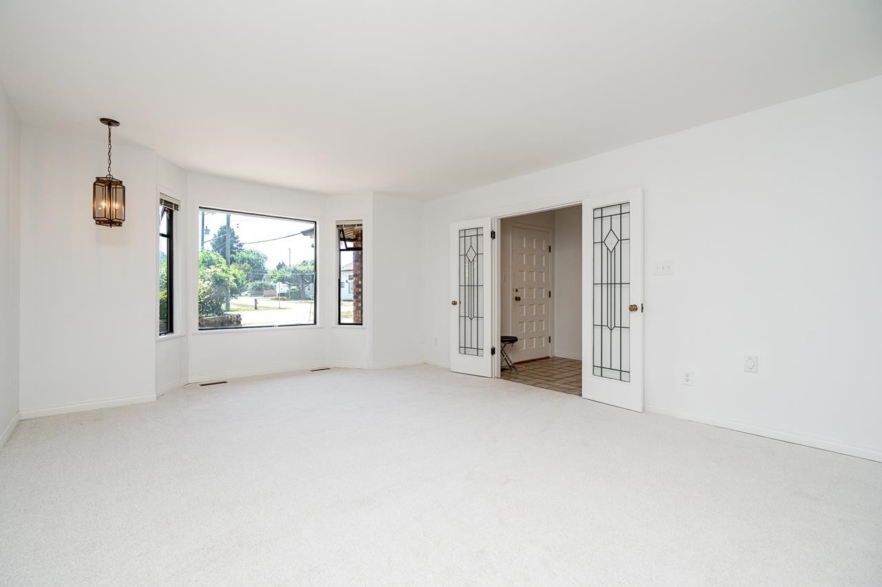 9335 Patterson Road, Richmond, BC