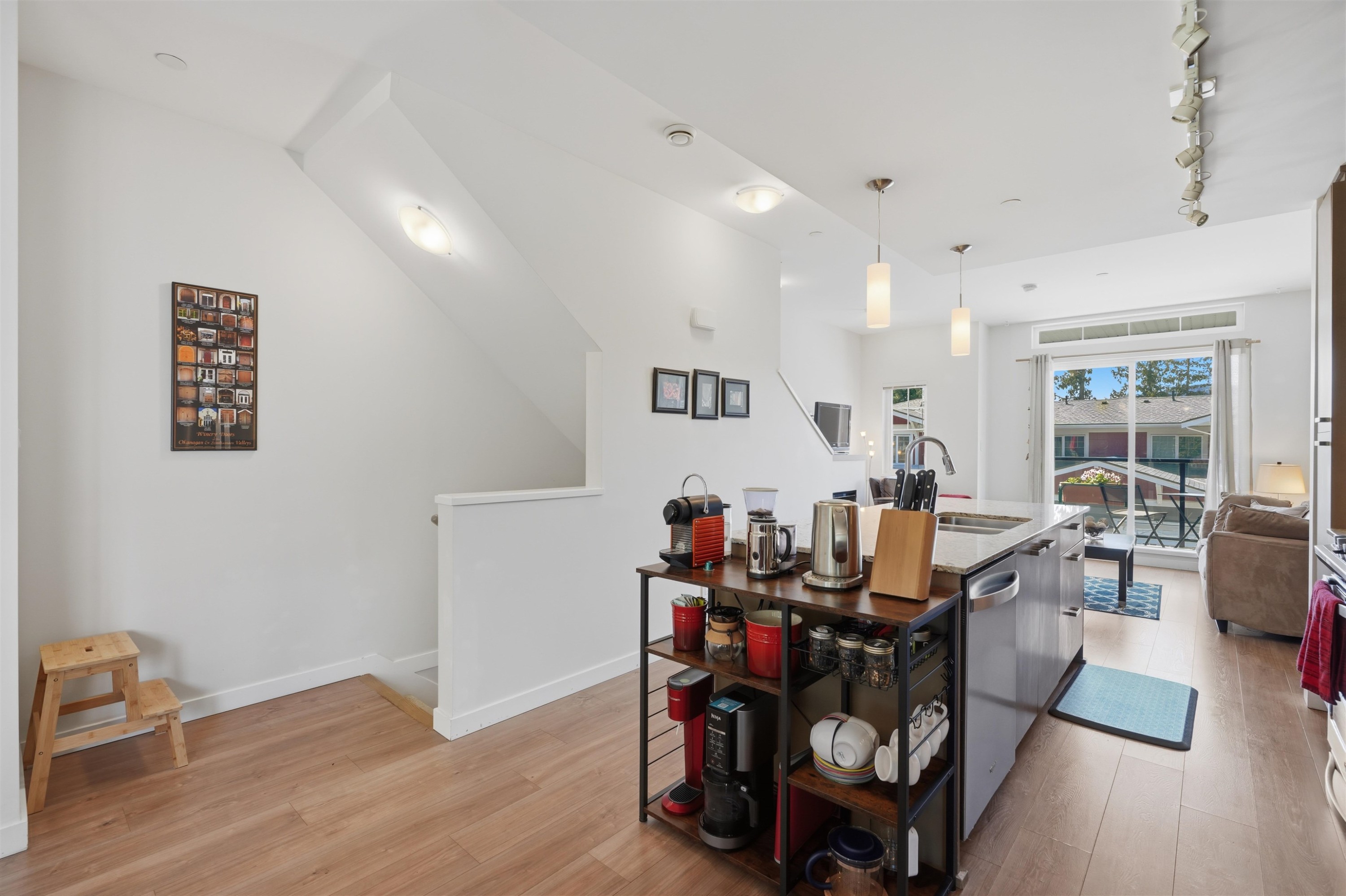 5906 Beachgate Lane, Sechelt, BC