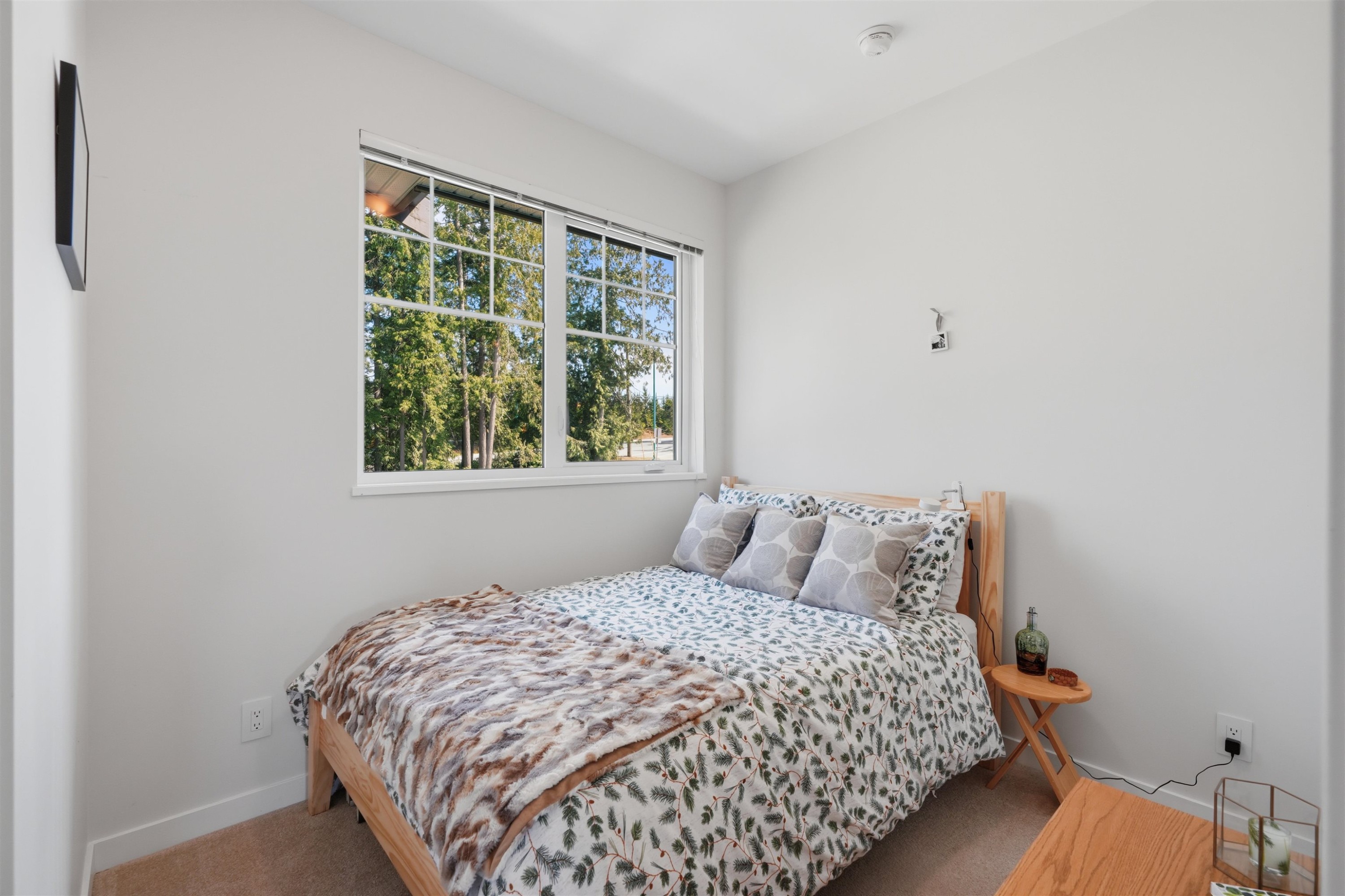 5906 Beachgate Lane, Sechelt, BC