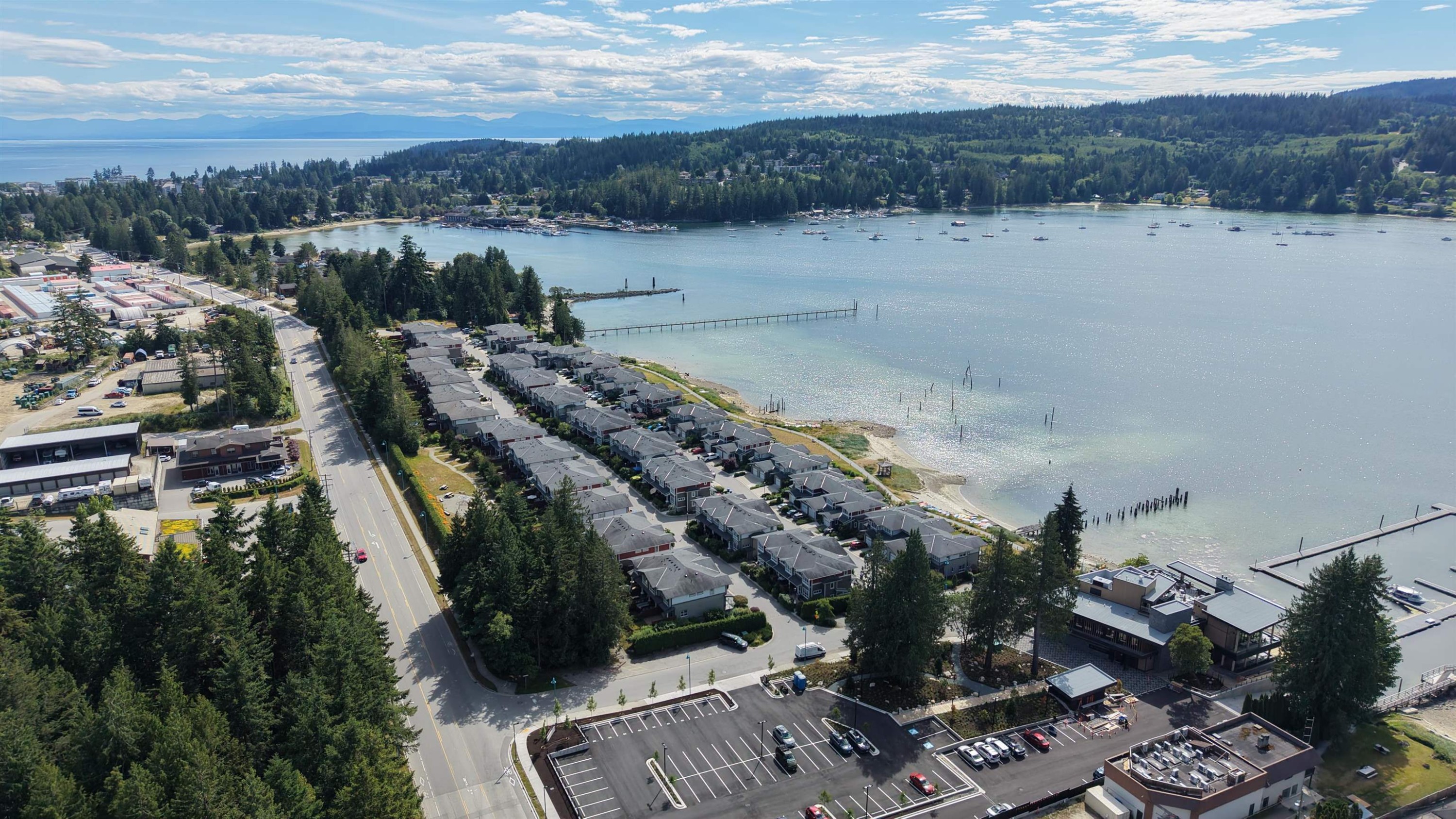 5906 Beachgate Lane, Sechelt, BC