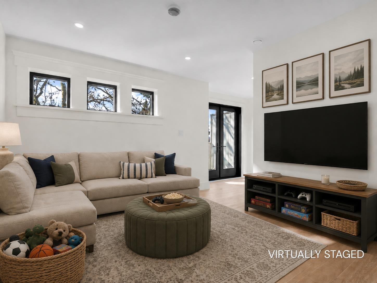 2566 2Nd Avenue W, Vancouver, BC