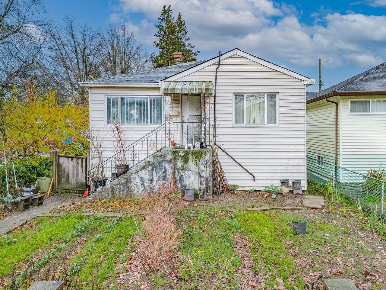 1805 51St Avenue E, Vancouver, BC
