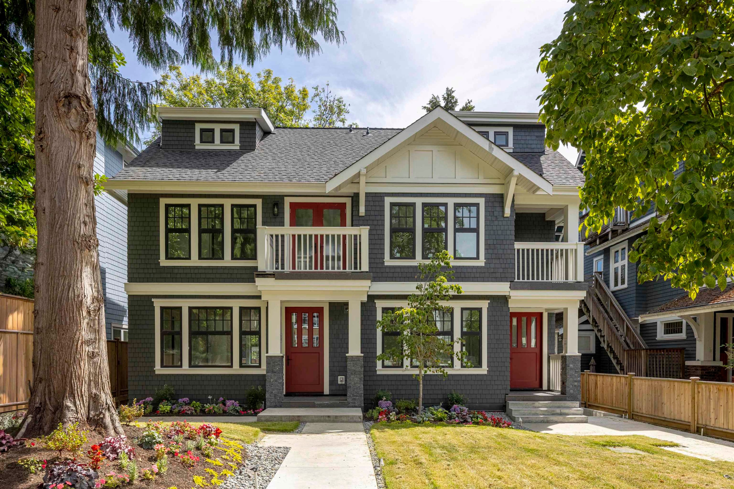 2568 2Nd Avenue W, Vancouver, BC - Outdoor With Balcony With Facade