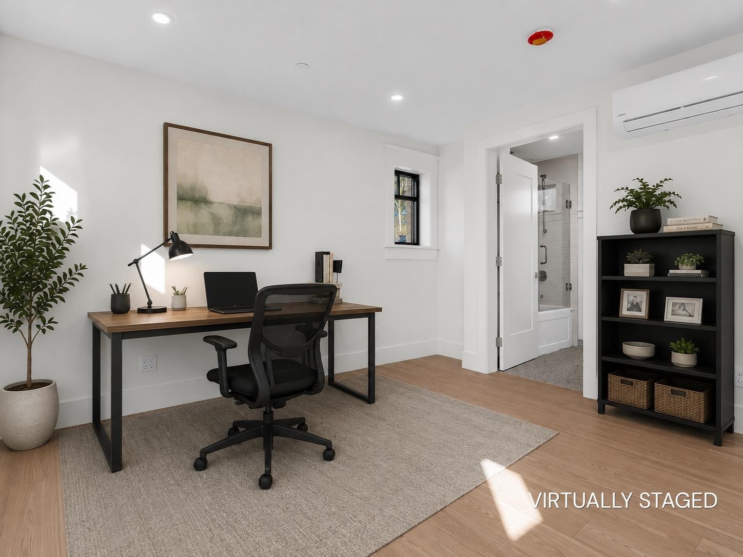 2568 2Nd Avenue W, Vancouver, BC - Indoor