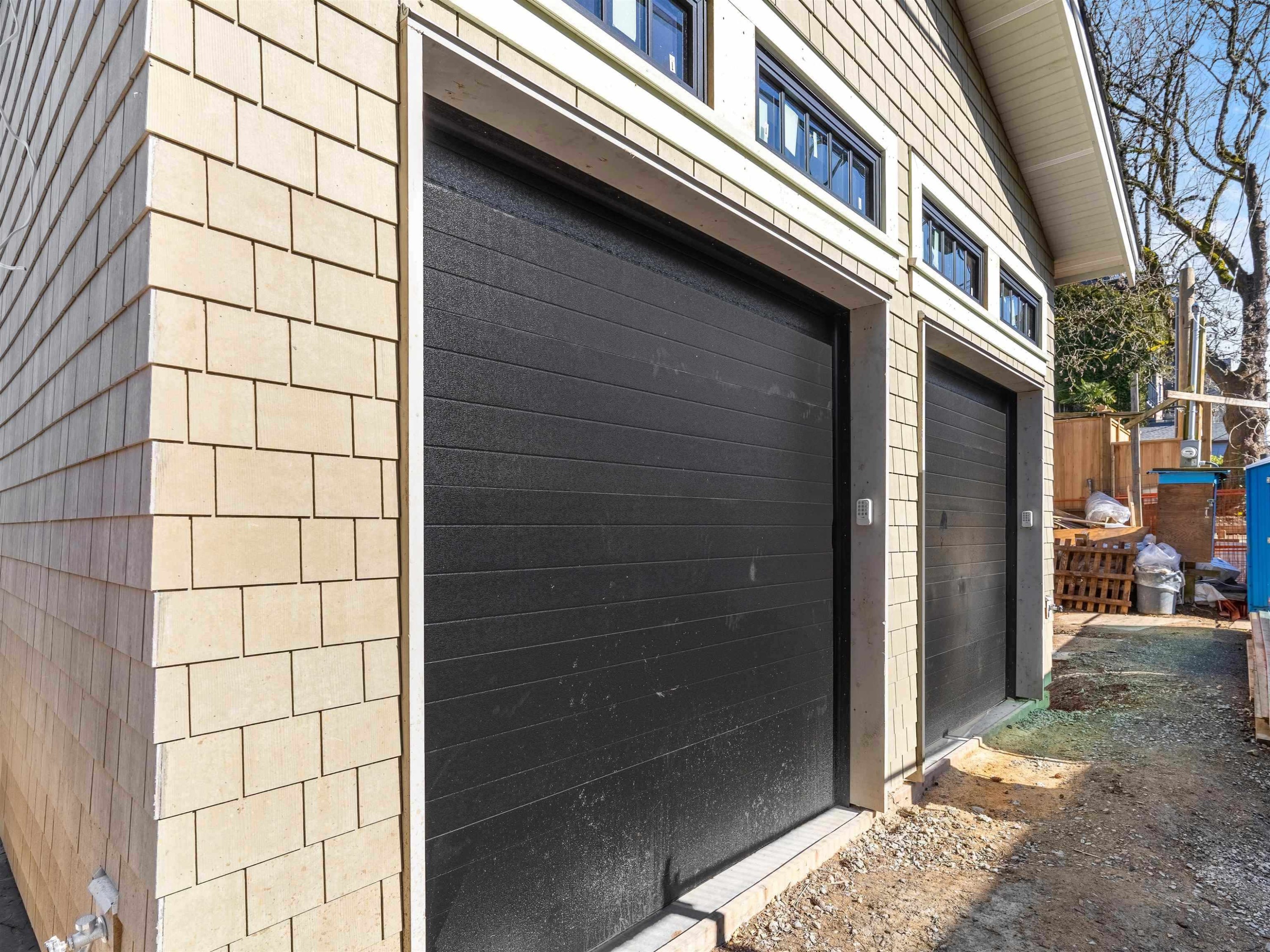 2568 2Nd Avenue W, Vancouver, BC - Outdoor With Exterior