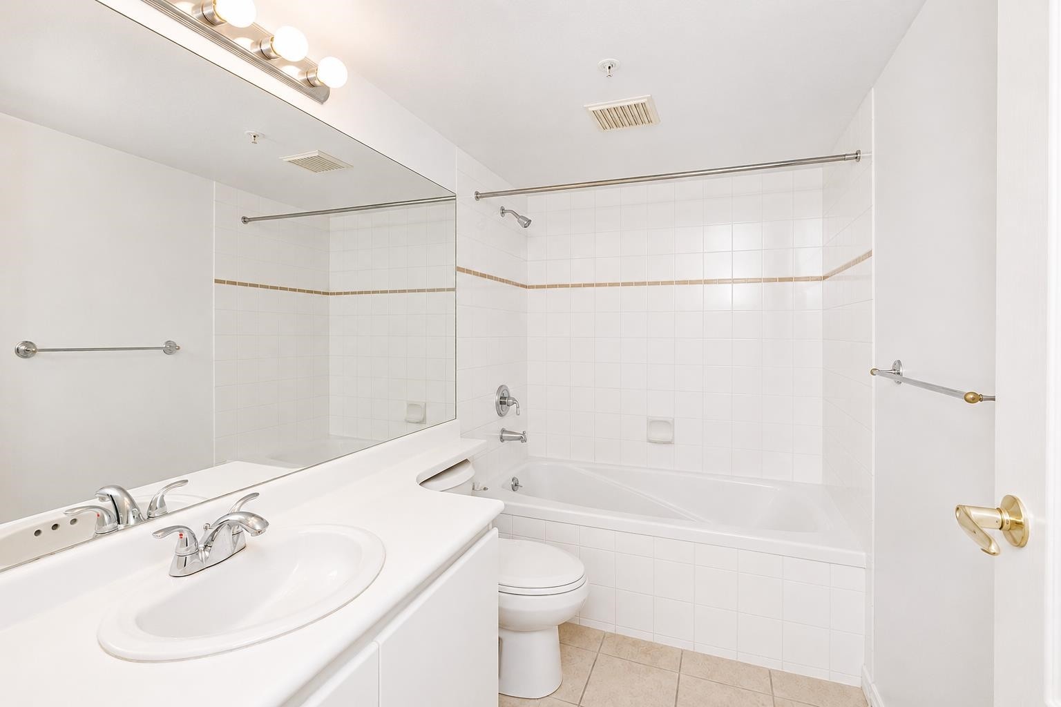 1506-8297 Saba Road, Richmond, BC