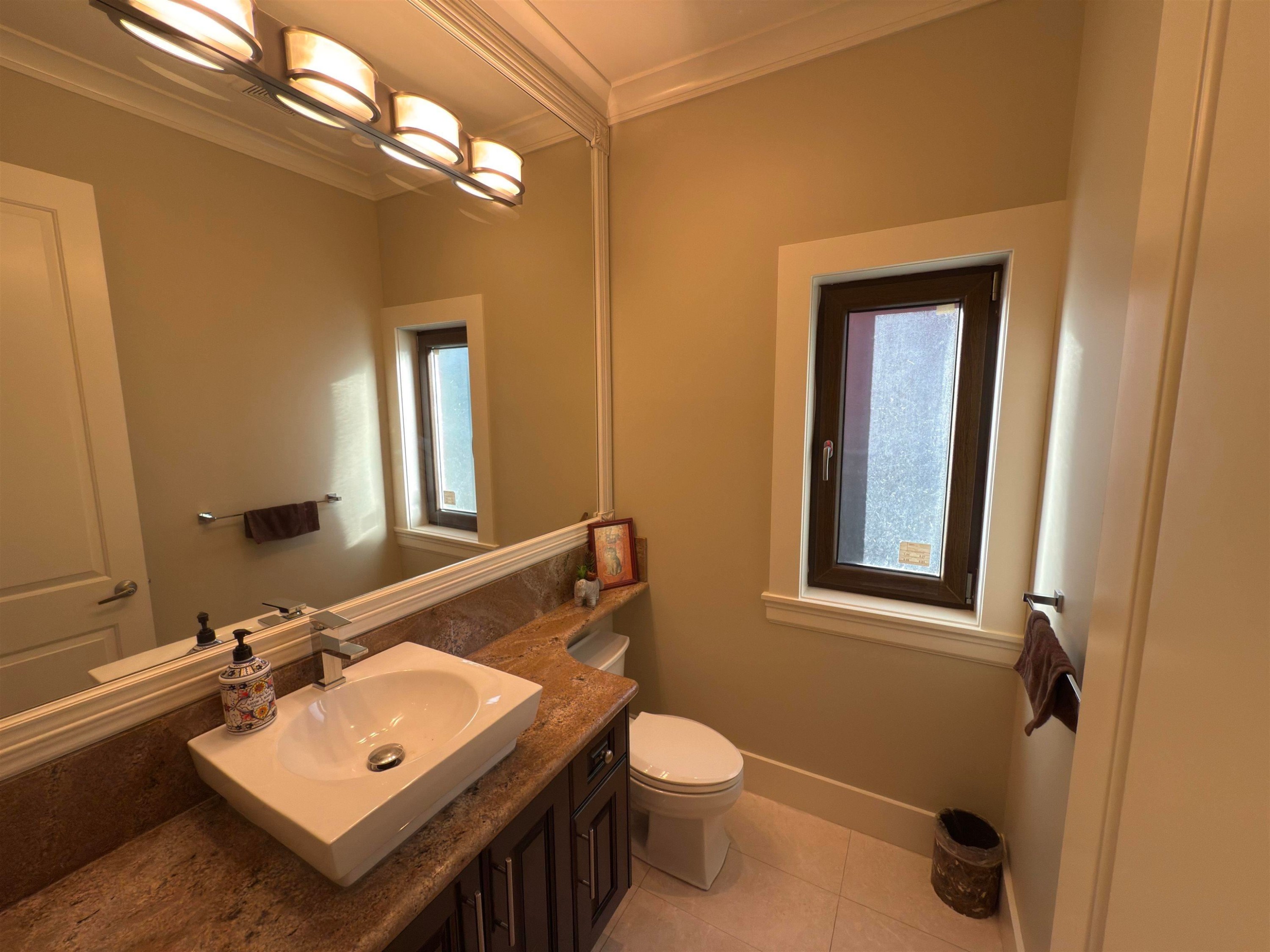 7689 Jasper Crescent, Vancouver, BC