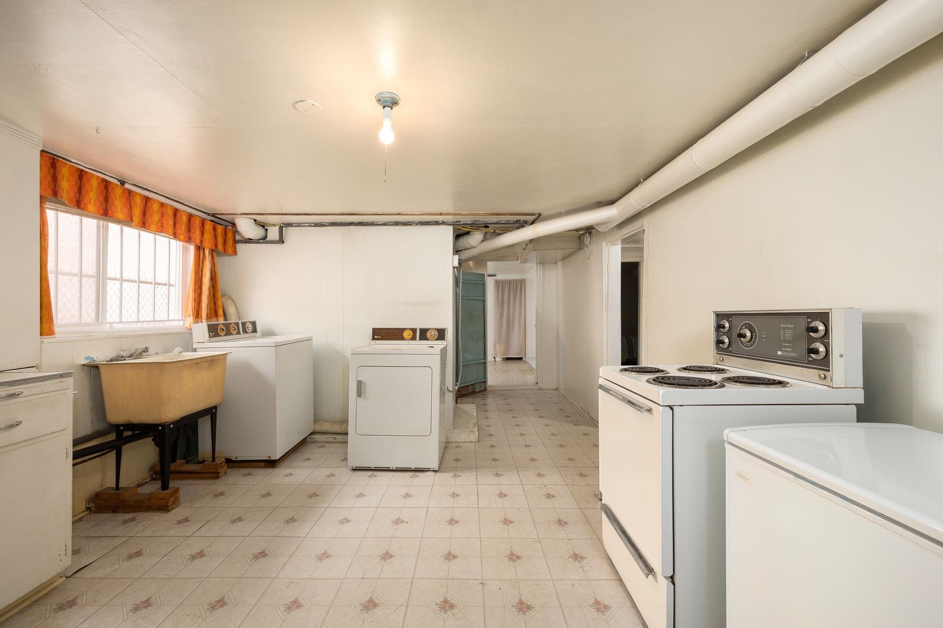 855 Nanaimo Street, Vancouver, BC