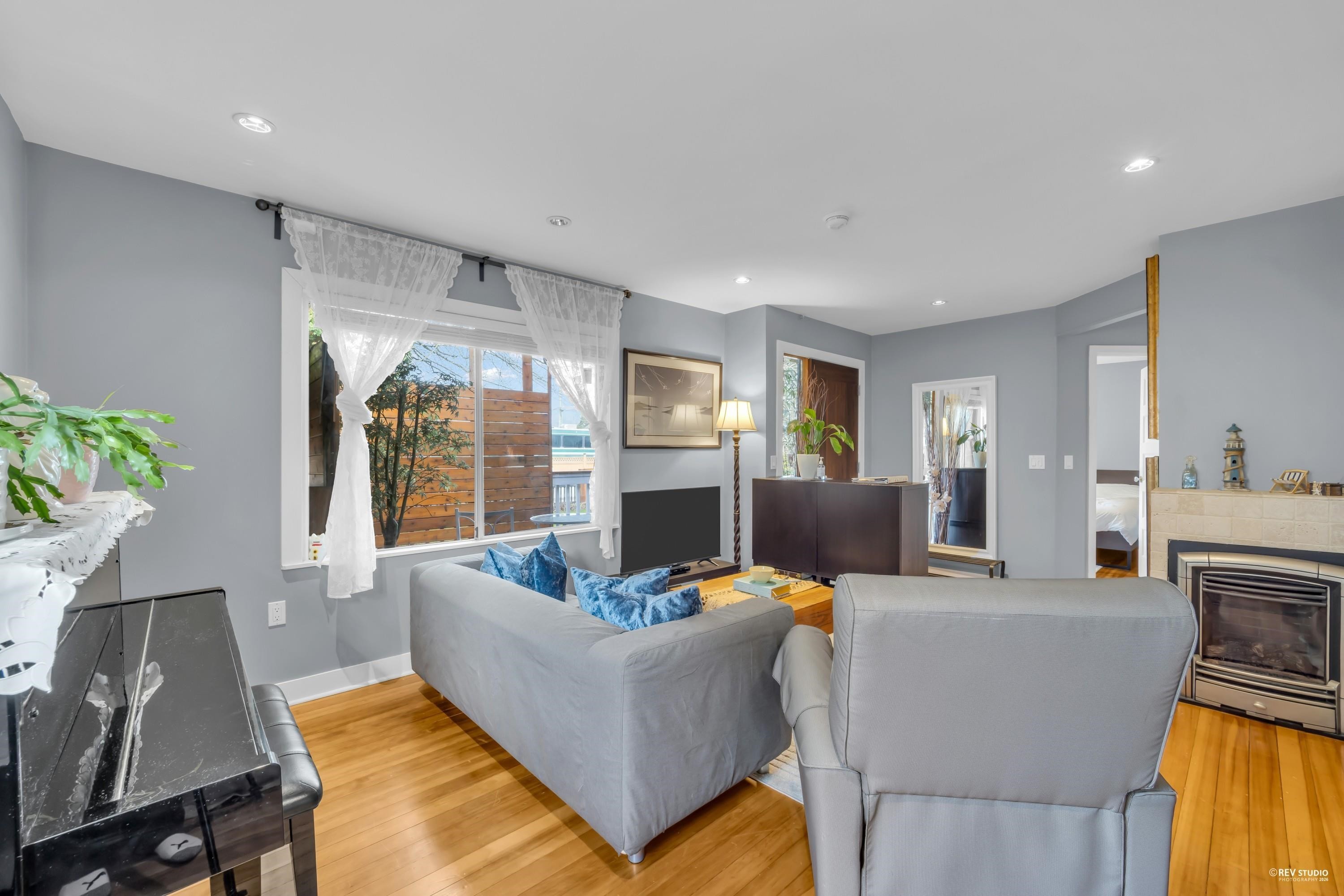 2240 Douglas Crescent, Richmond, BC