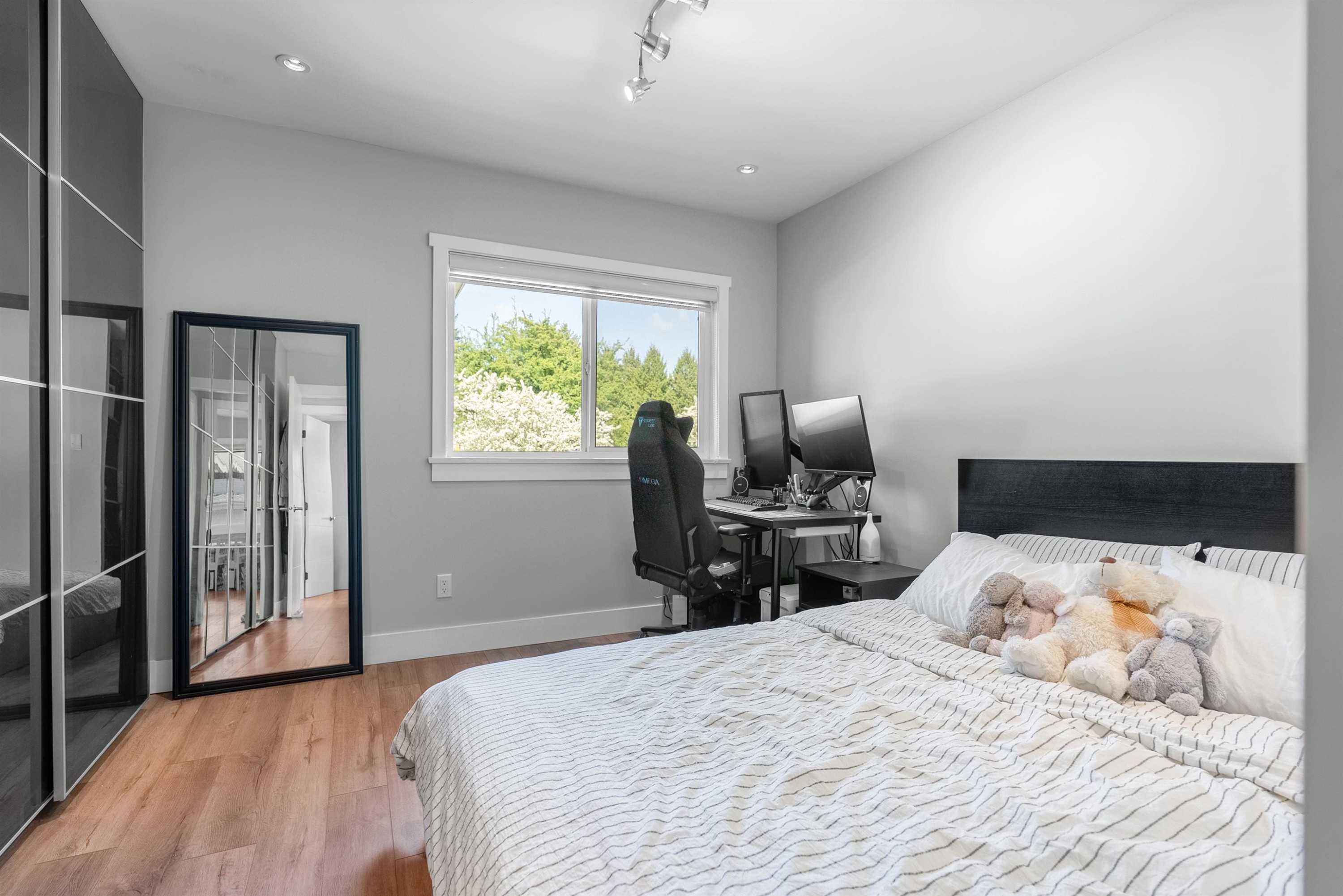 2576 27Th Avenue E, Vancouver, BC