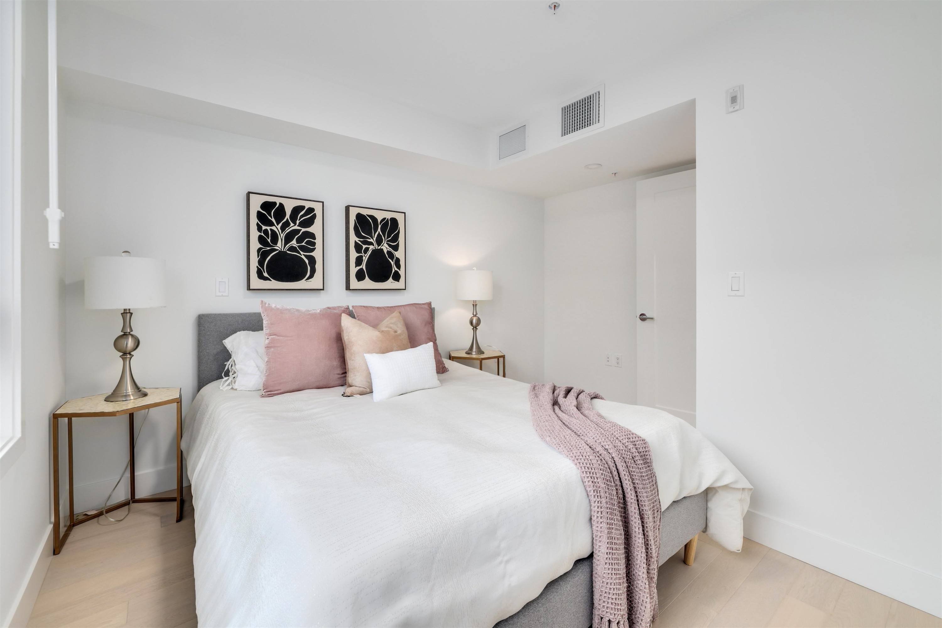 6310 Oak Street, Vancouver, BC