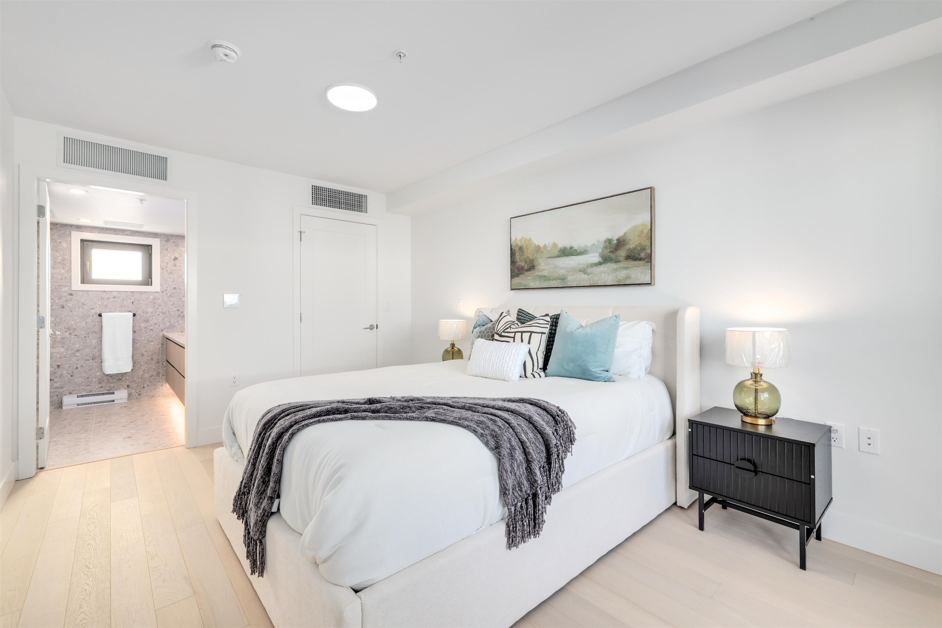 6310 Oak Street, Vancouver, BC