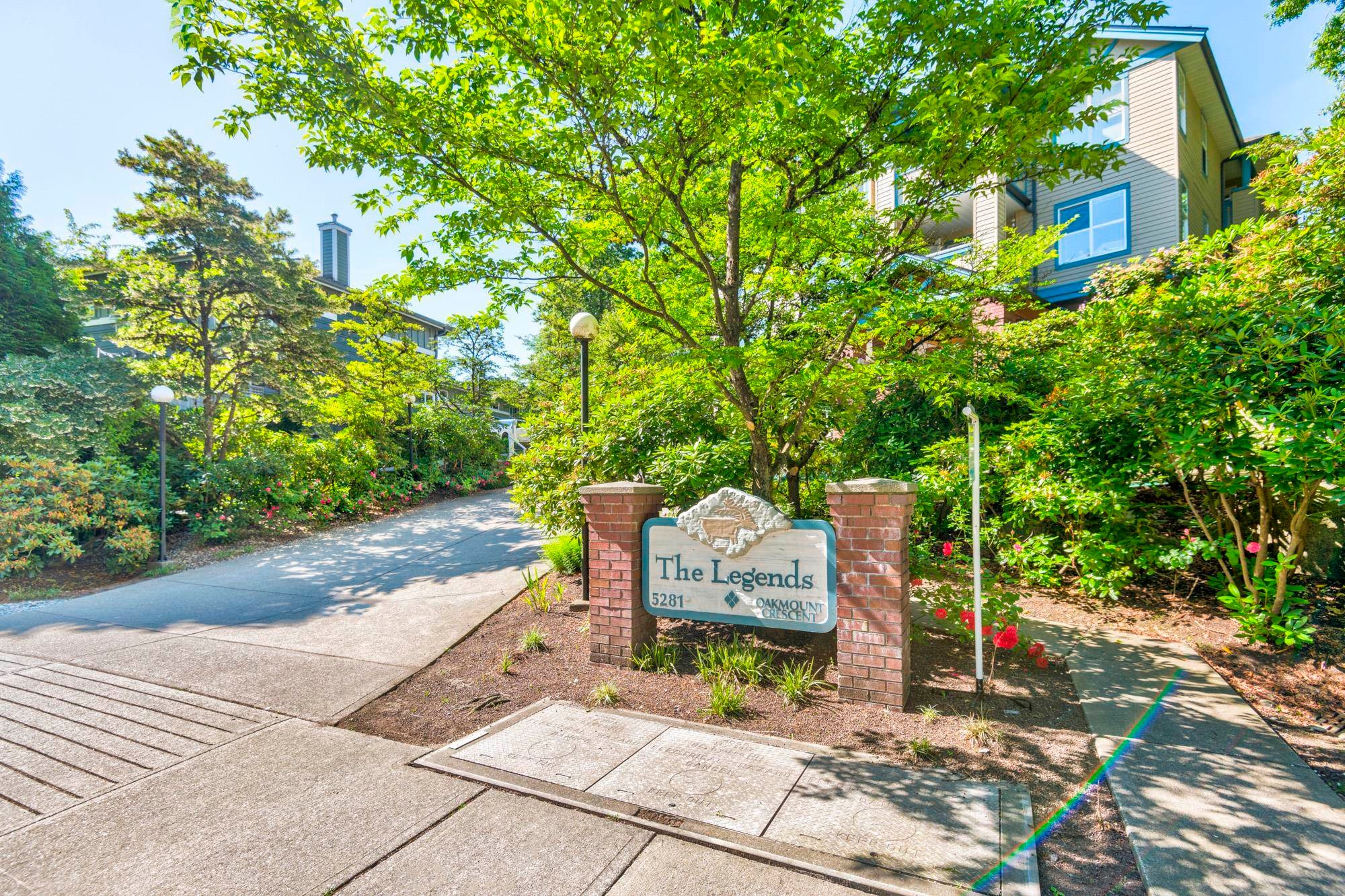 307-5281 Oakmount Crescent, Burnaby, BC