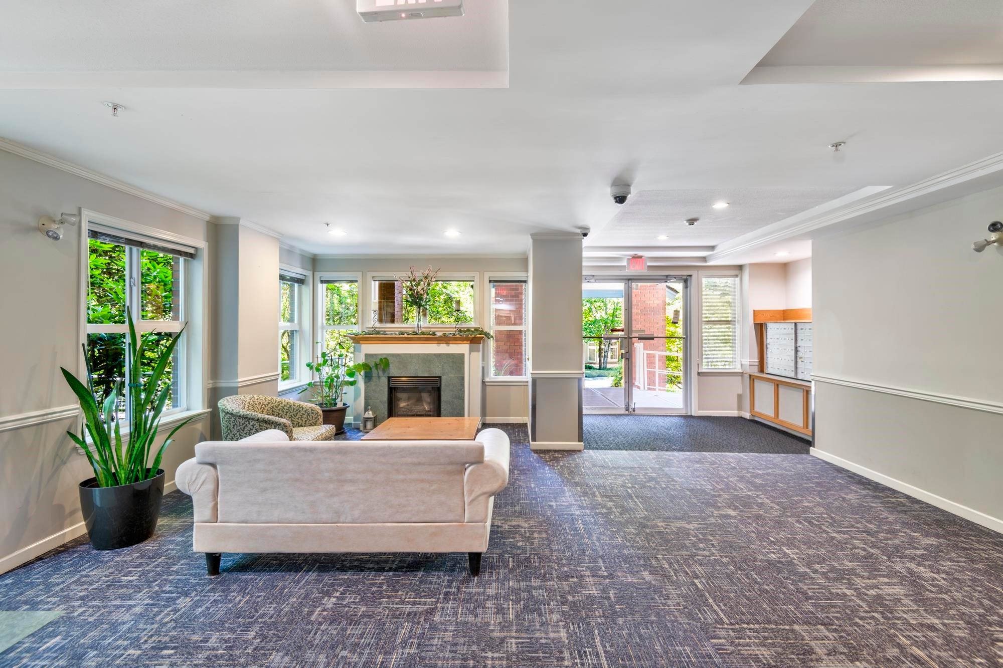 307-5281 Oakmount Crescent, Burnaby, BC