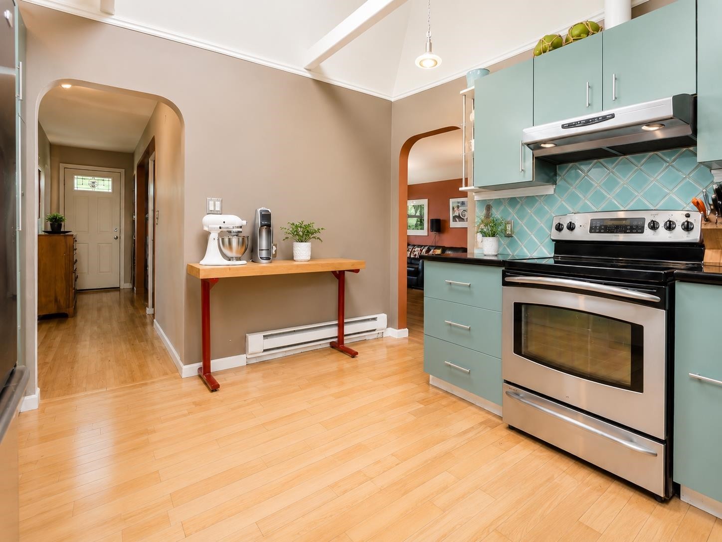 923 Quadling Avenue, Coquitlam, BC