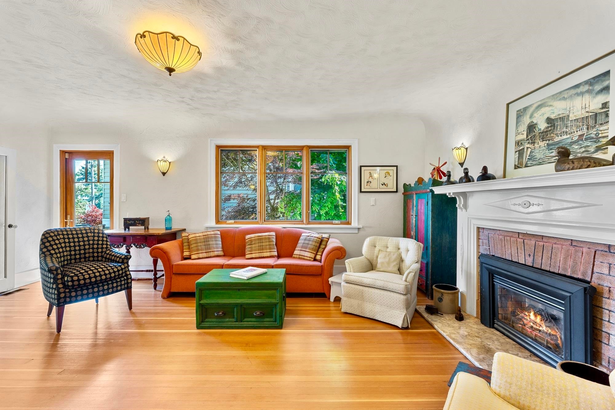 445 Oxley Street N, West Vancouver, BC