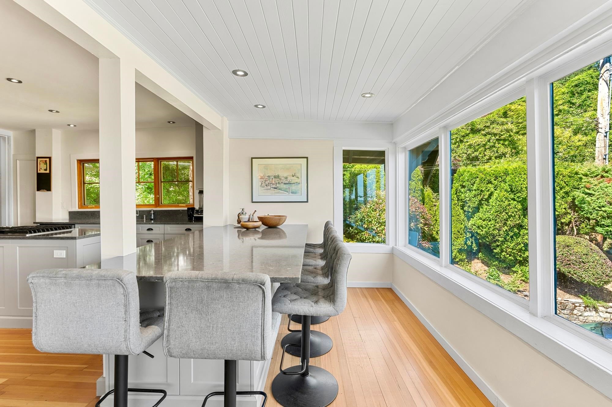 445 Oxley Street N, West Vancouver, BC