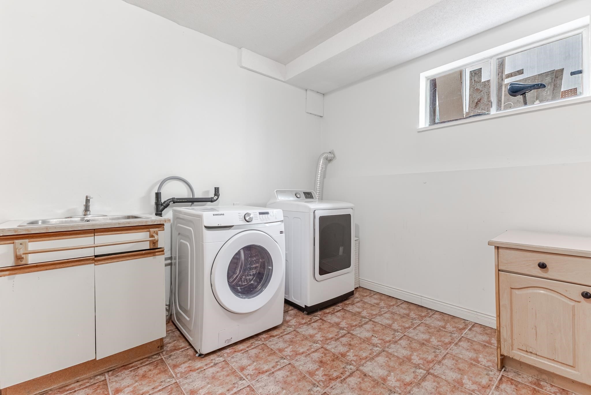 5843 Carson Street, Burnaby, BC