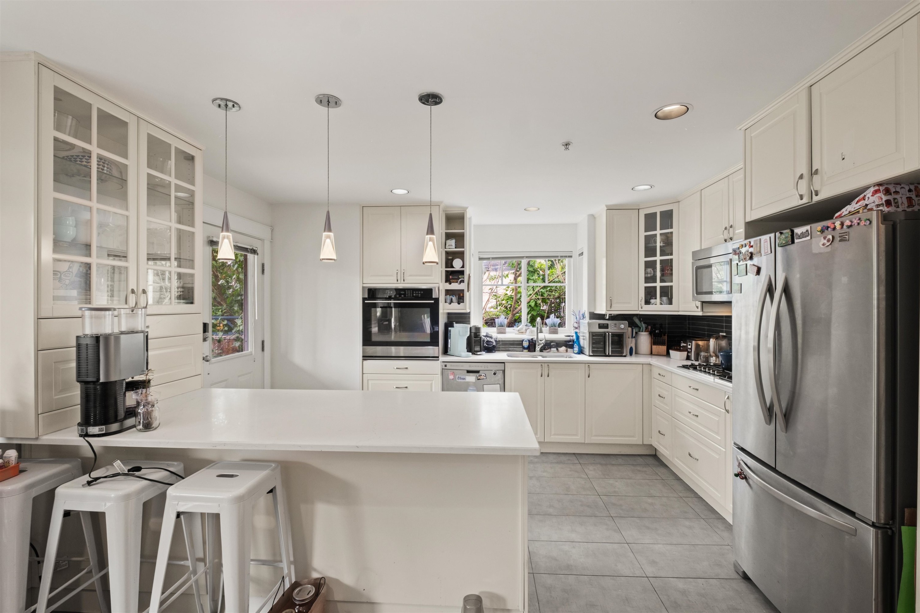 416 Keith Road W, North Vancouver, BC