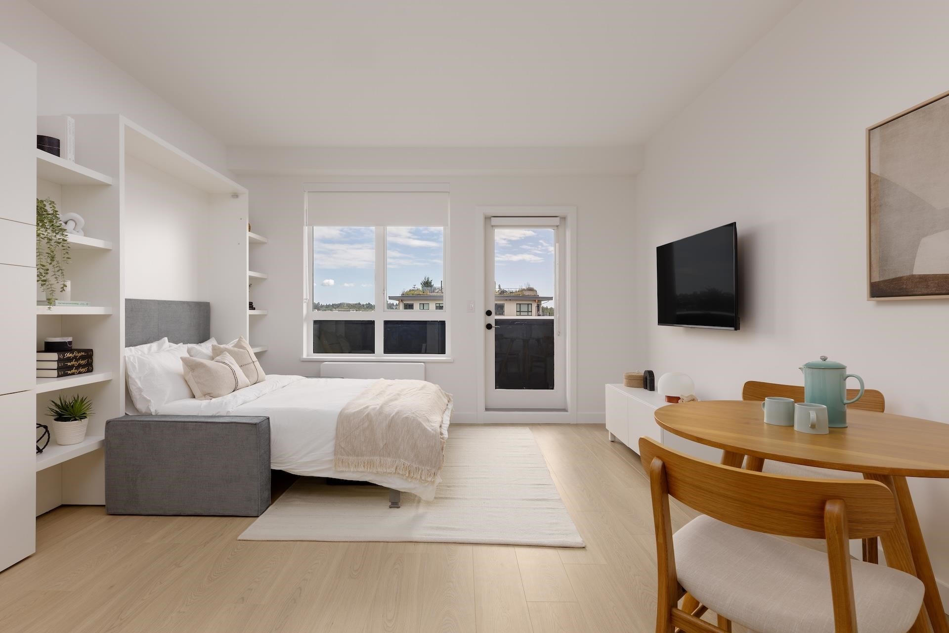 419-2450 Garden Drive, Vancouver, BC