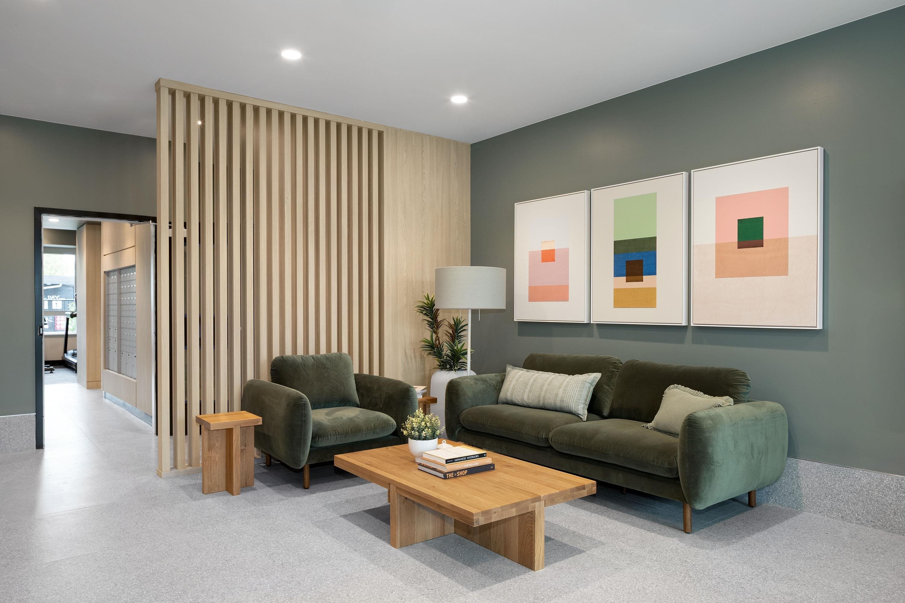 419-2450 Garden Drive, Vancouver, BC