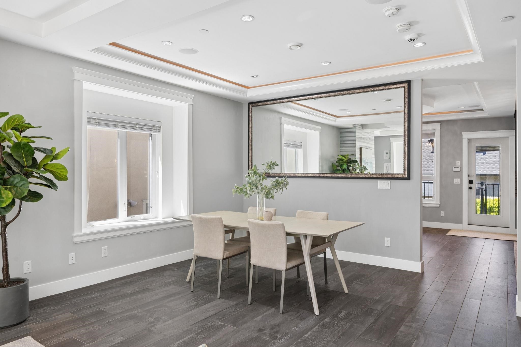 3233 Grant Street, Vancouver, BC - Indoor Photo Showing Dining Room
