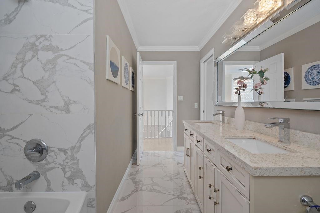 6066 Martyniuk Place, Richmond, BC