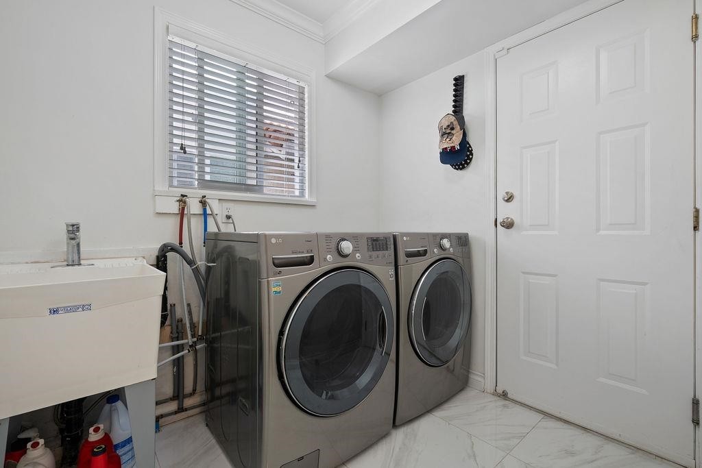 6066 Martyniuk Place, Richmond, BC
