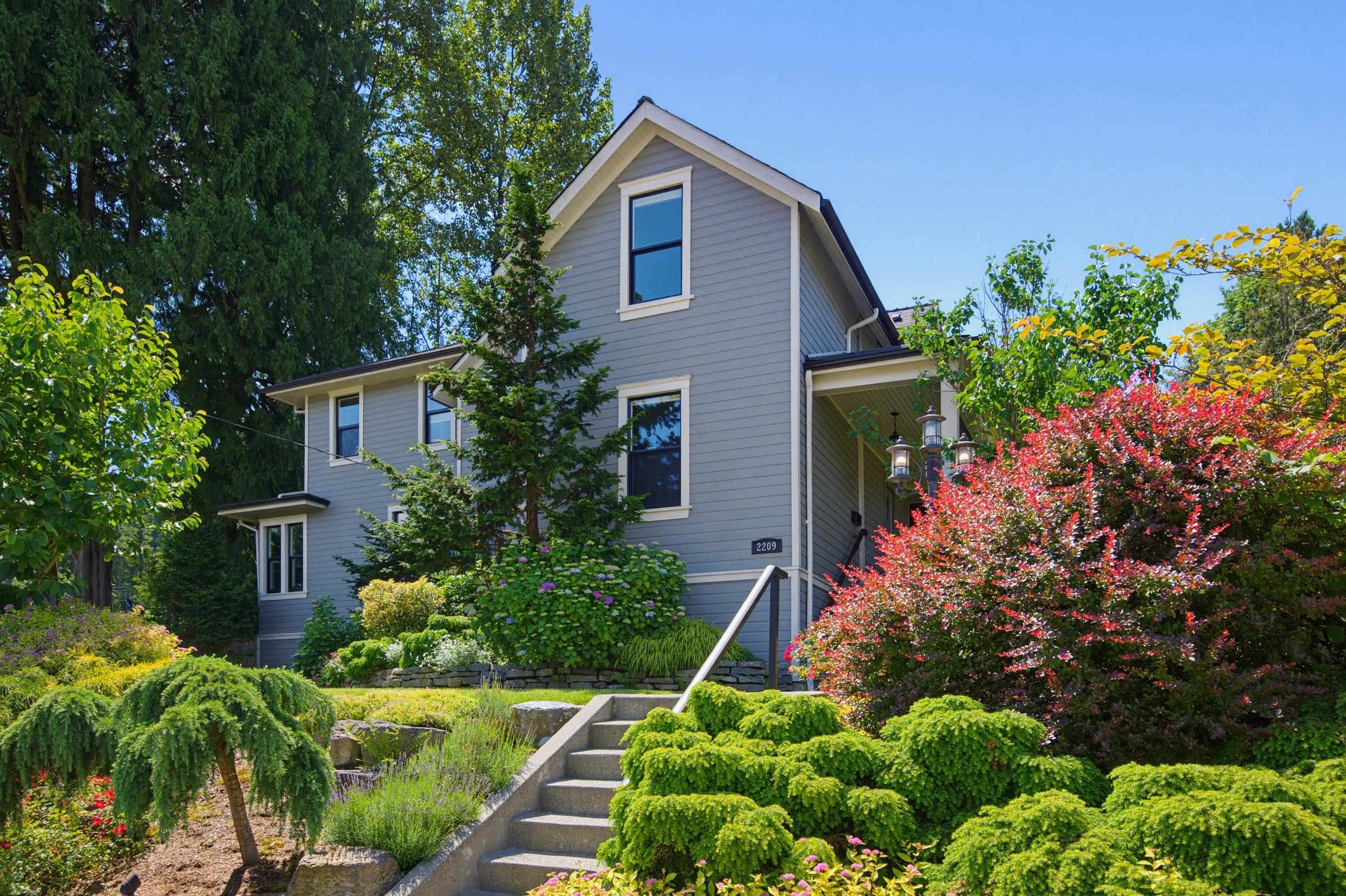 2209 St. George Street, Port Moody, BC