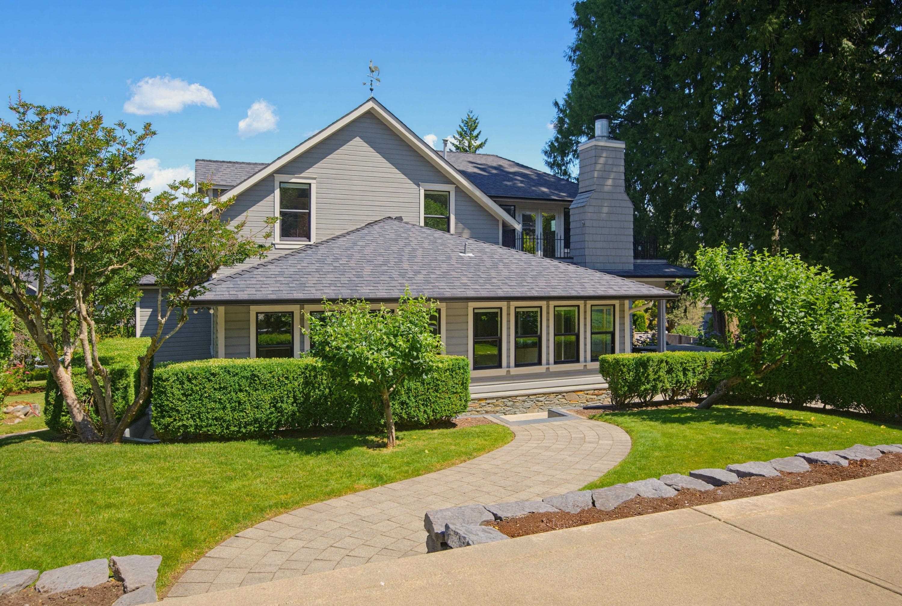 2209 St. George Street, Port Moody, BC