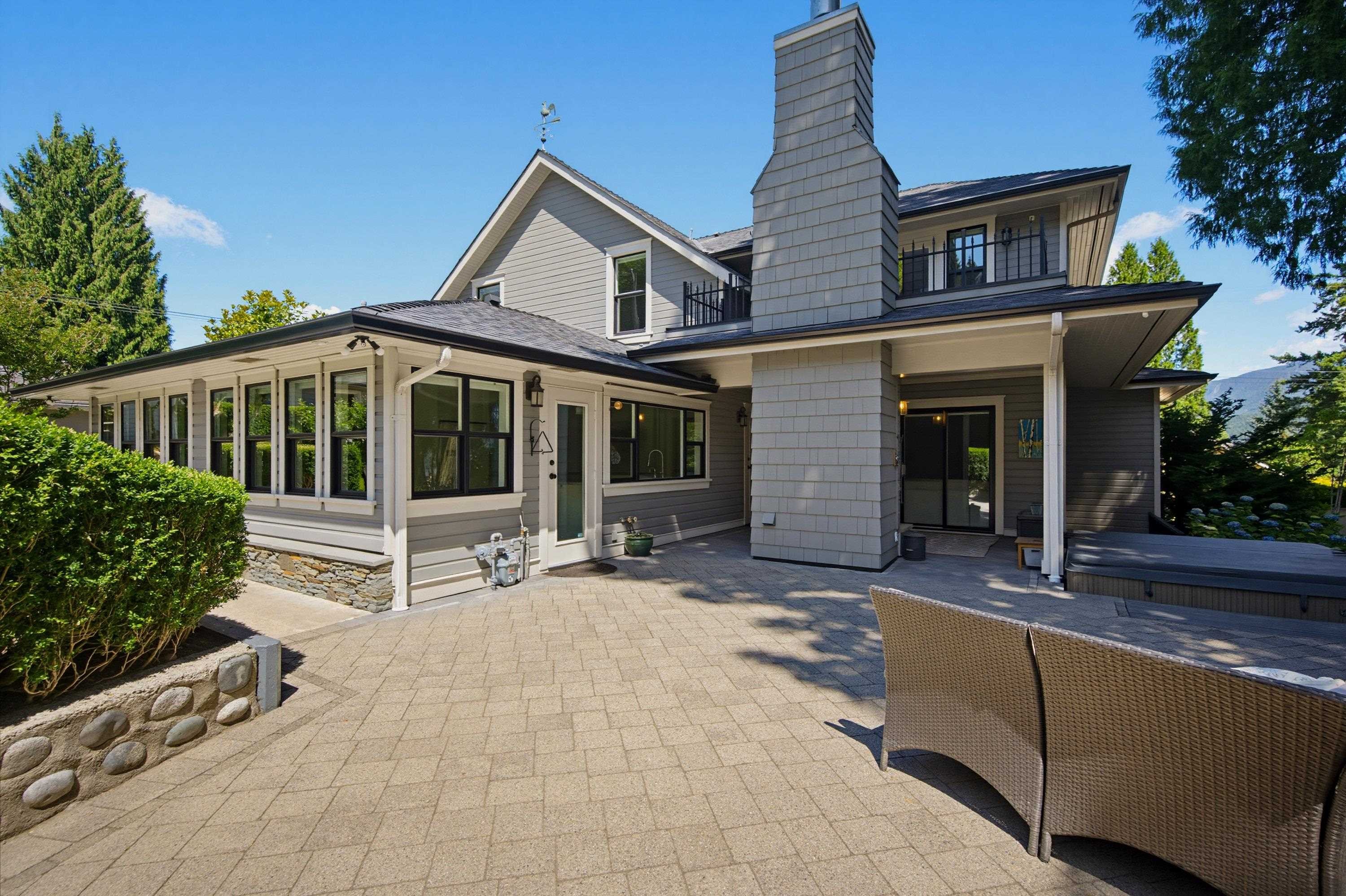 2209 St. George Street, Port Moody, BC