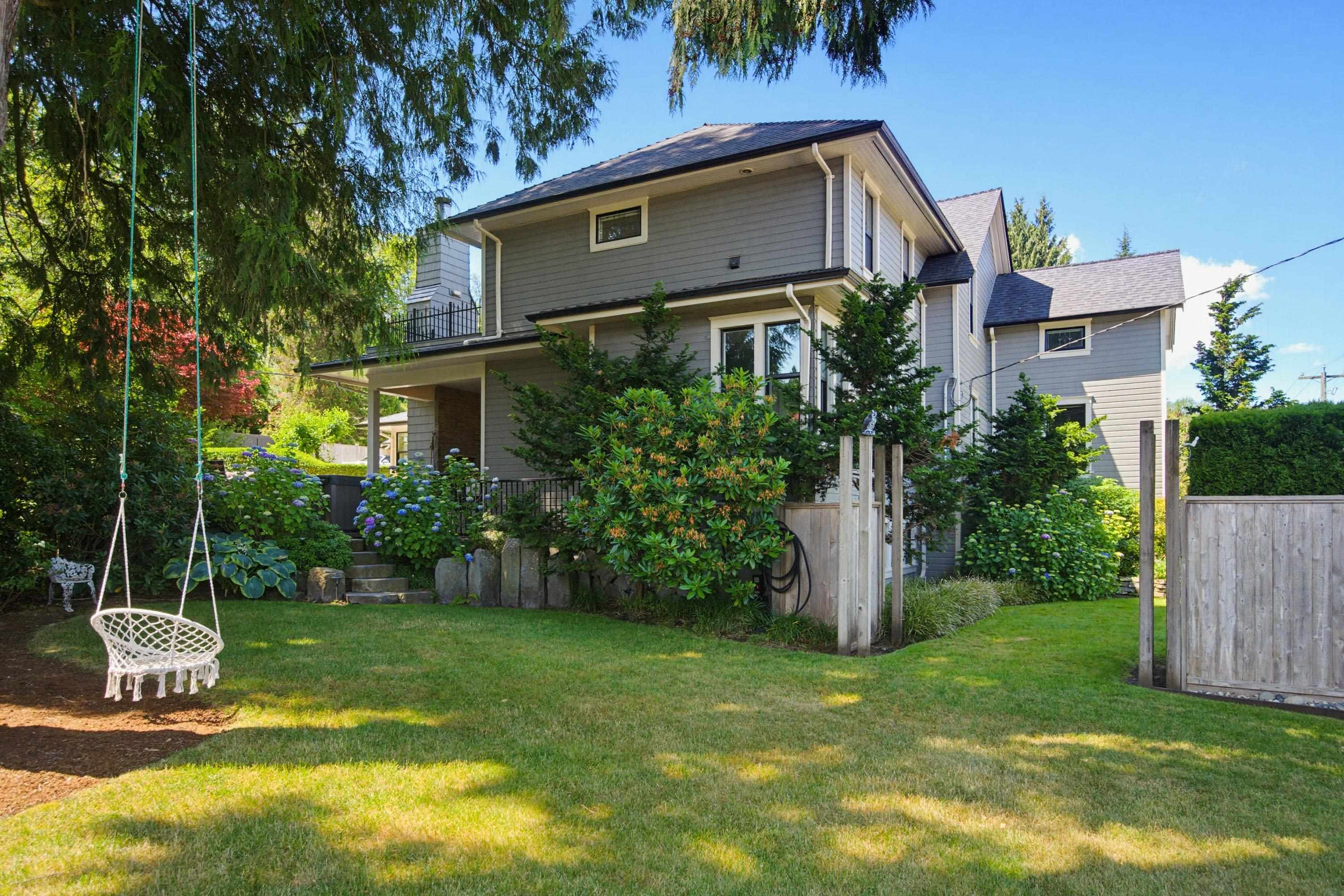 2209 St. George Street, Port Moody, BC