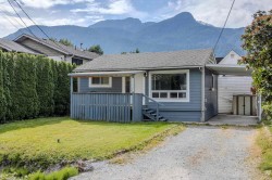 37937 Fourth Avenue Squamish, BC V8B 0P7