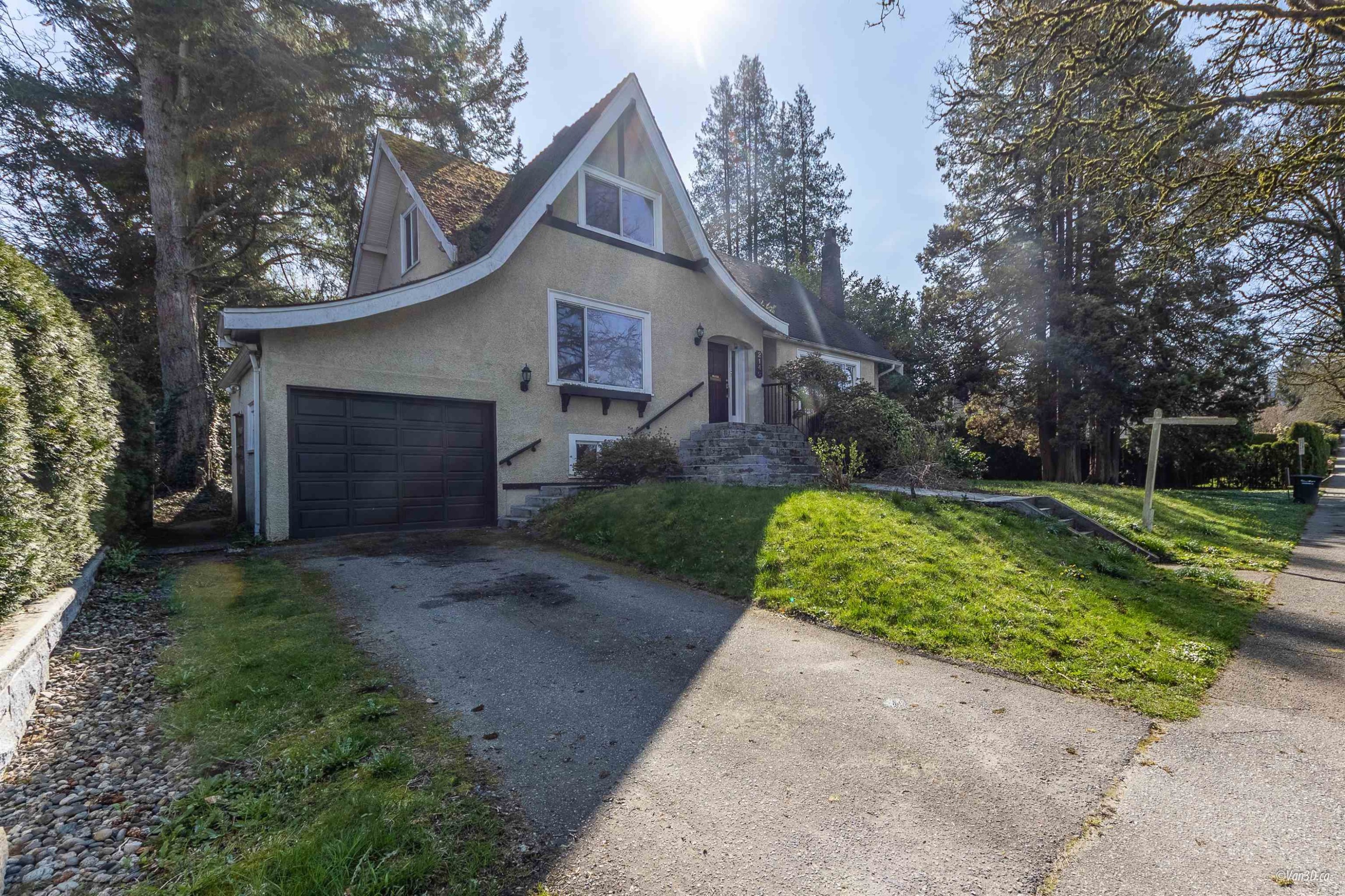 2146 33Rd Avenue W, Vancouver, BC
