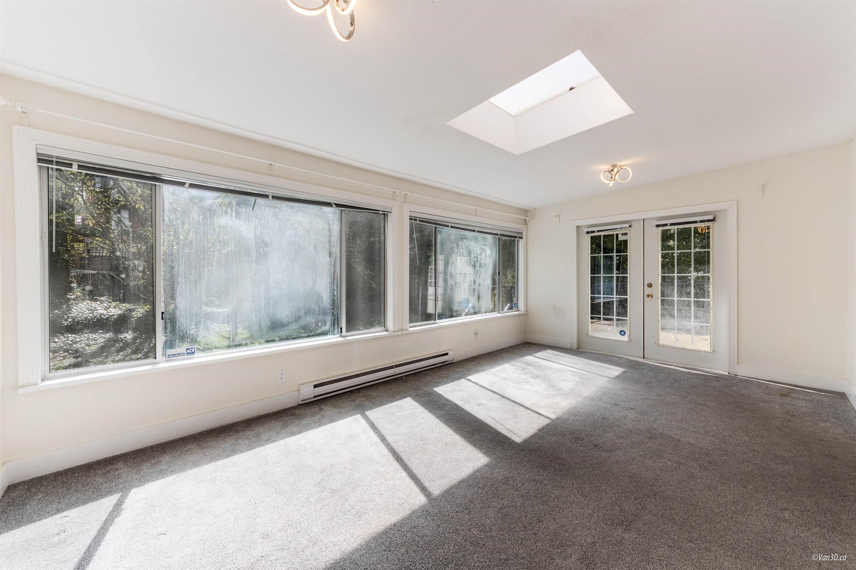 2146 33Rd Avenue W, Vancouver, BC