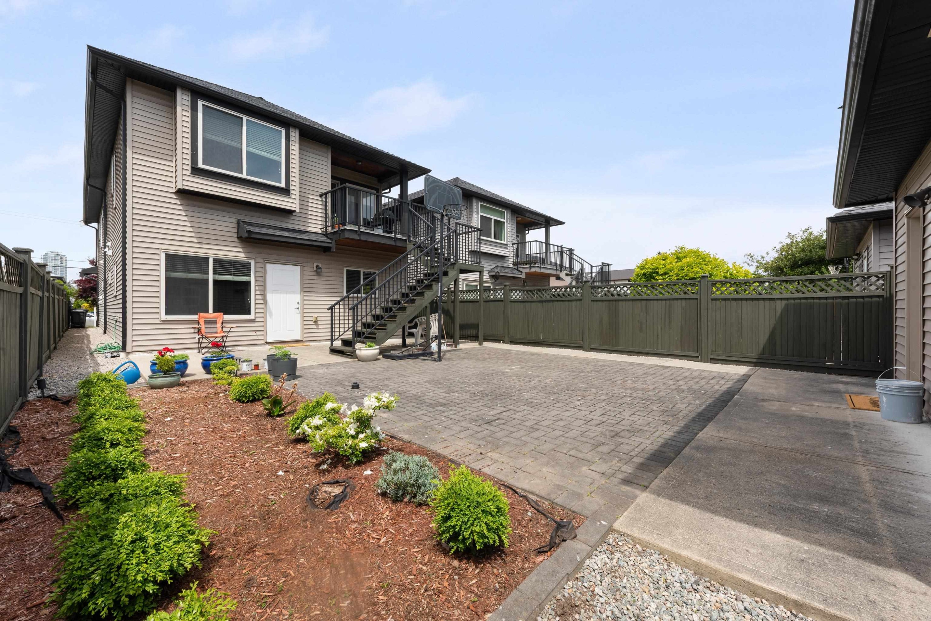 7348 11Th Avenue, Burnaby, BC