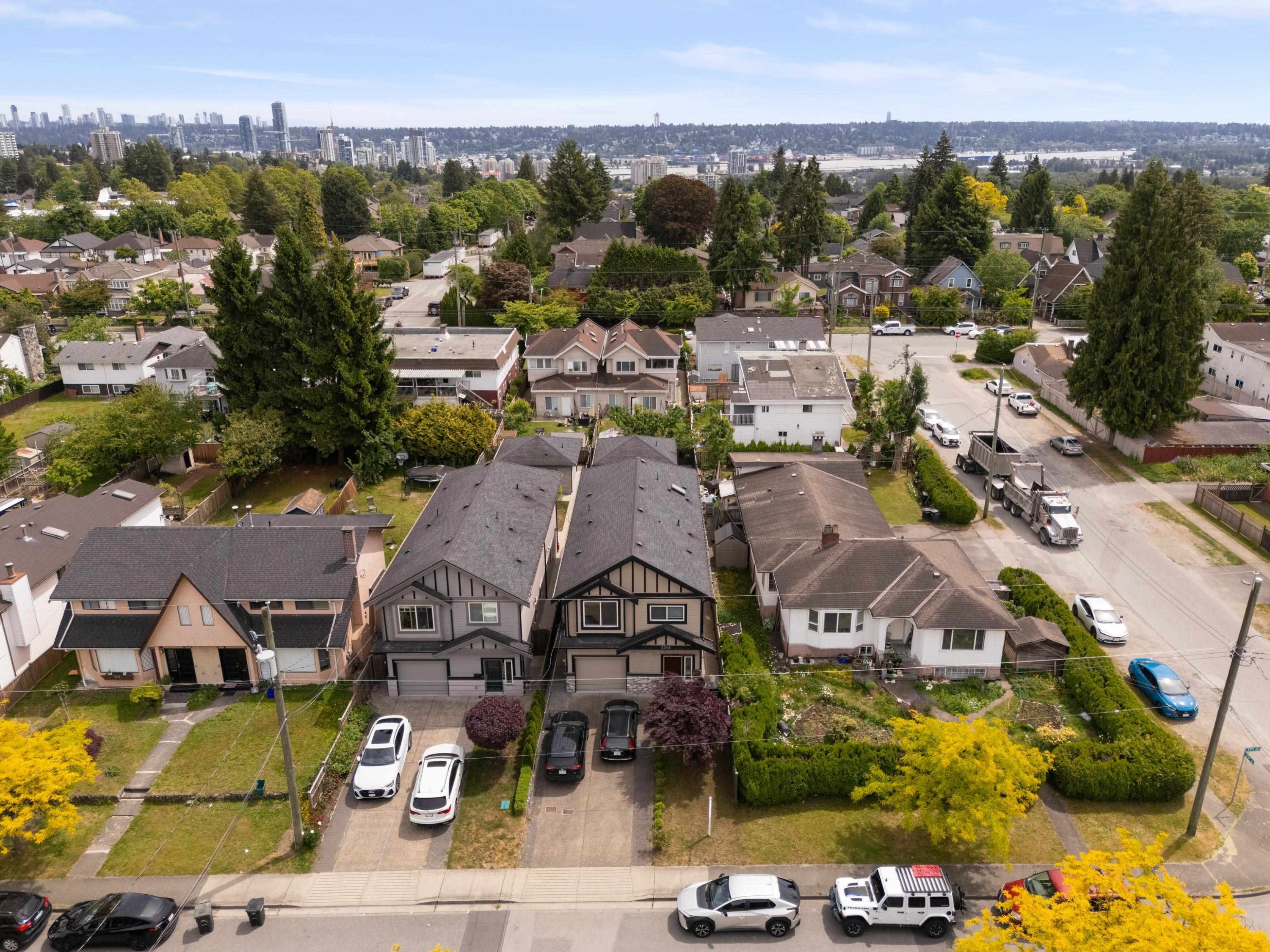 7348 11Th Avenue, Burnaby, BC