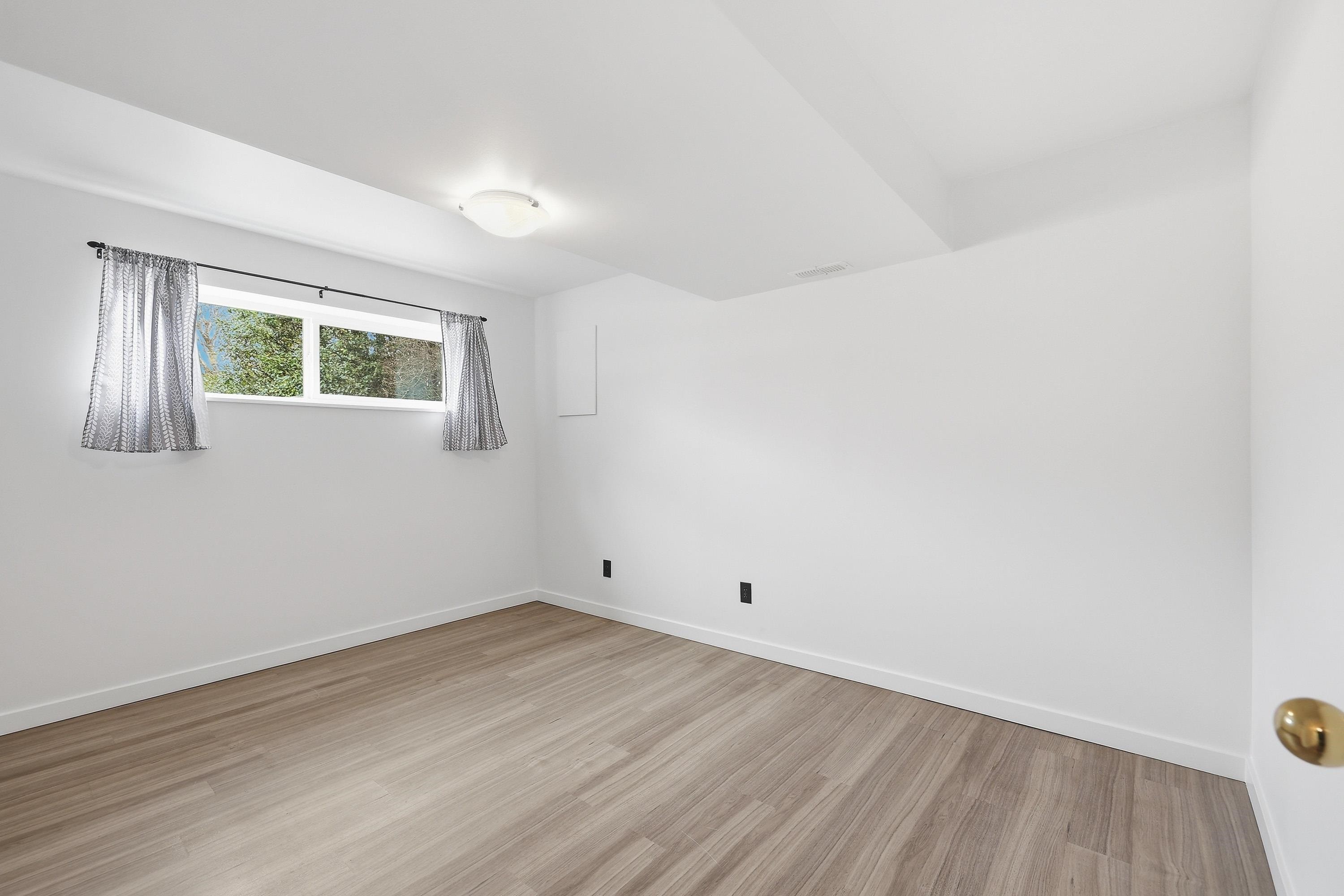 11936 Wicklow Way, Maple Ridge, BC