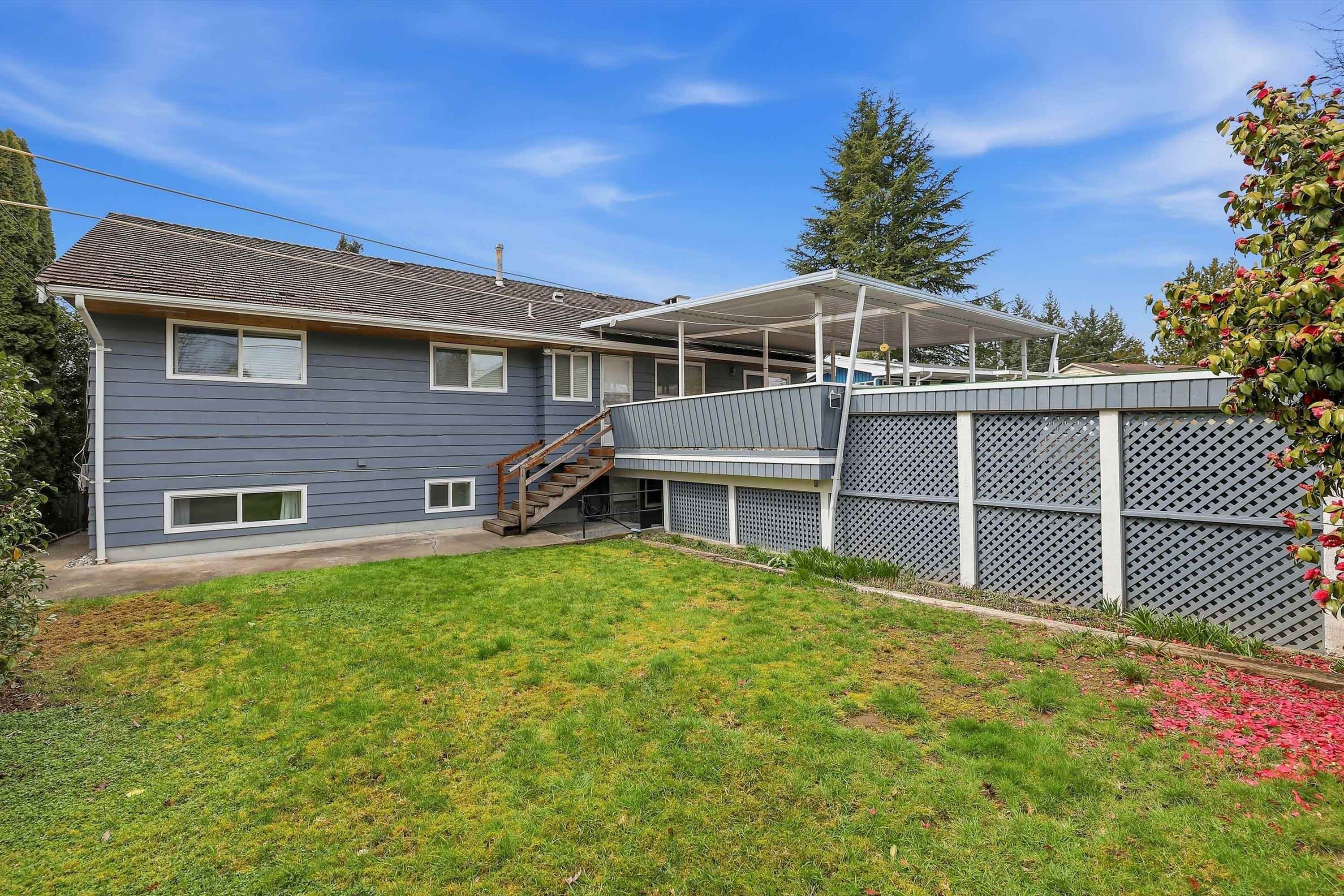 11936 Wicklow Way, Maple Ridge, BC