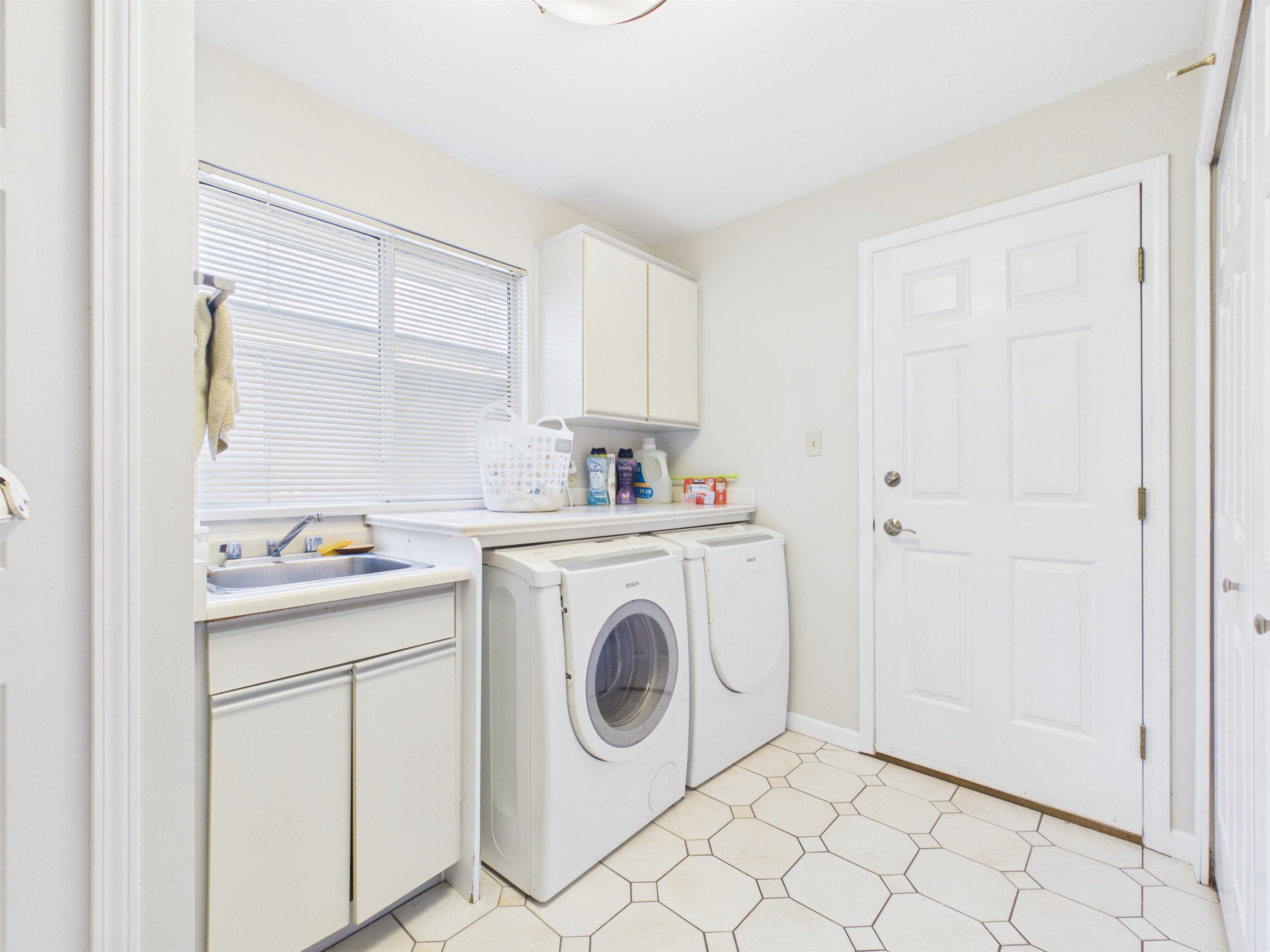 4368 Craigflower Drive, Richmond, BC