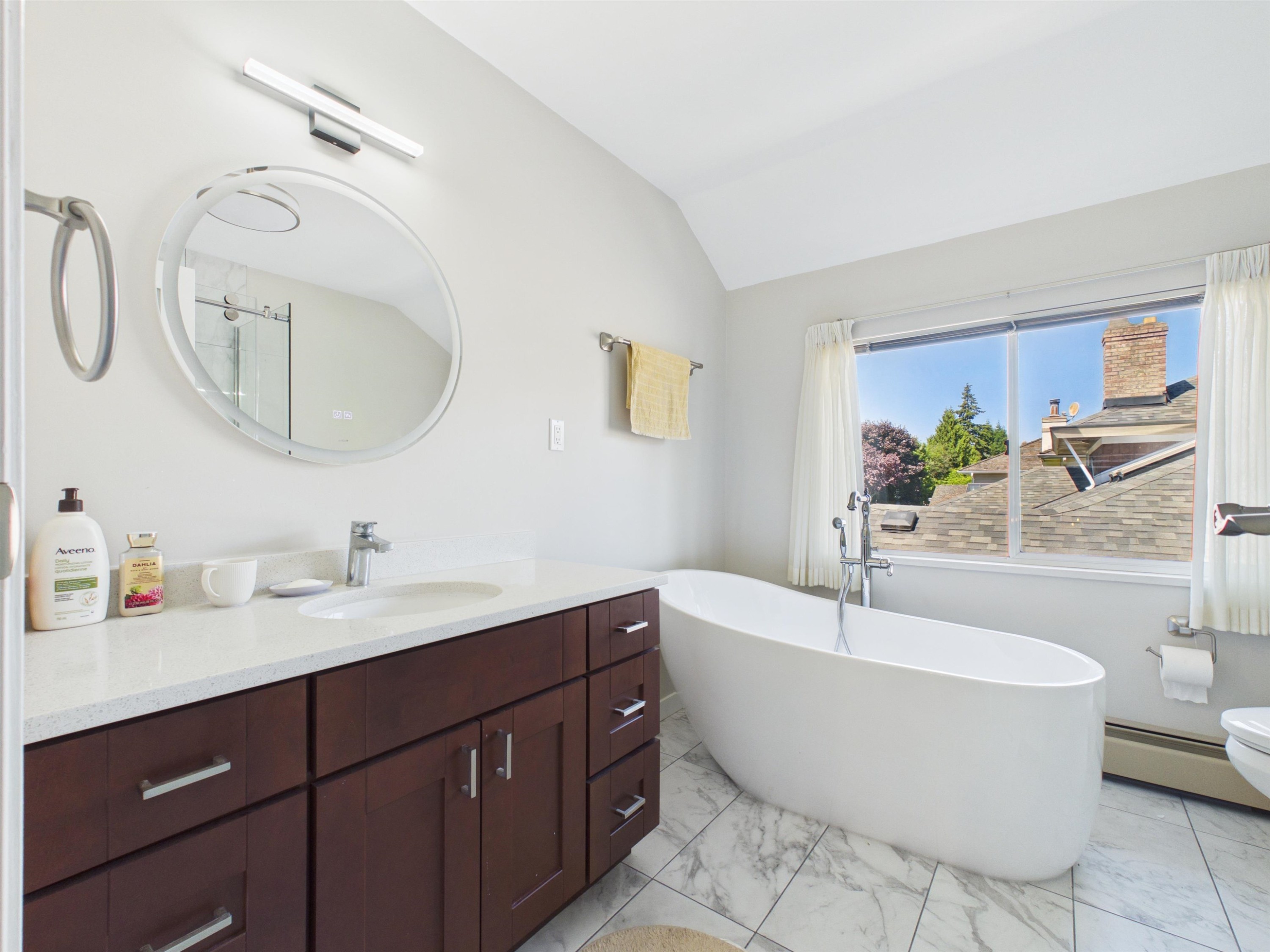 4368 Craigflower Drive, Richmond, BC